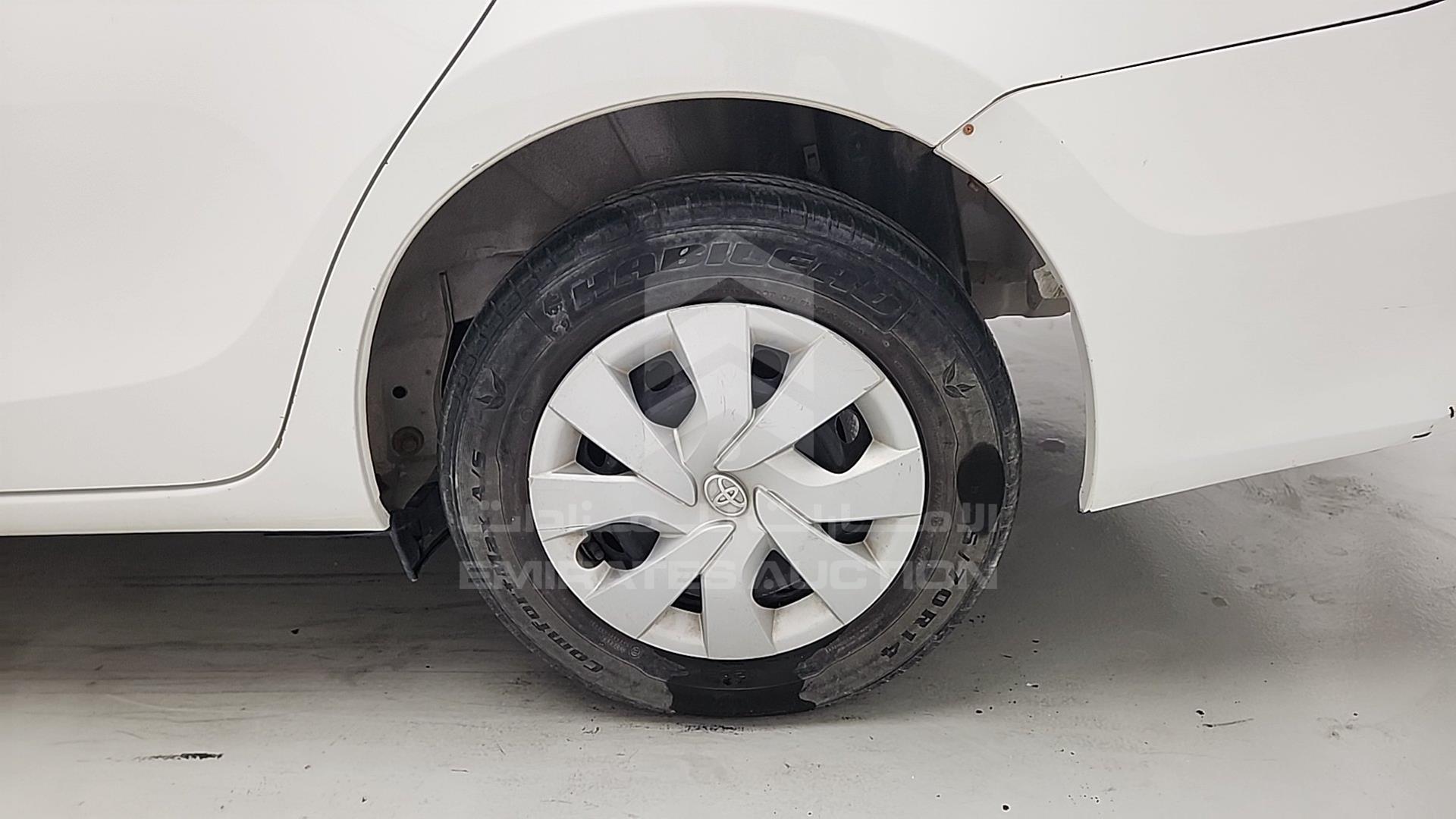 2015 TOYOTA YARIS VIN: MHFBT9F34F6028237
