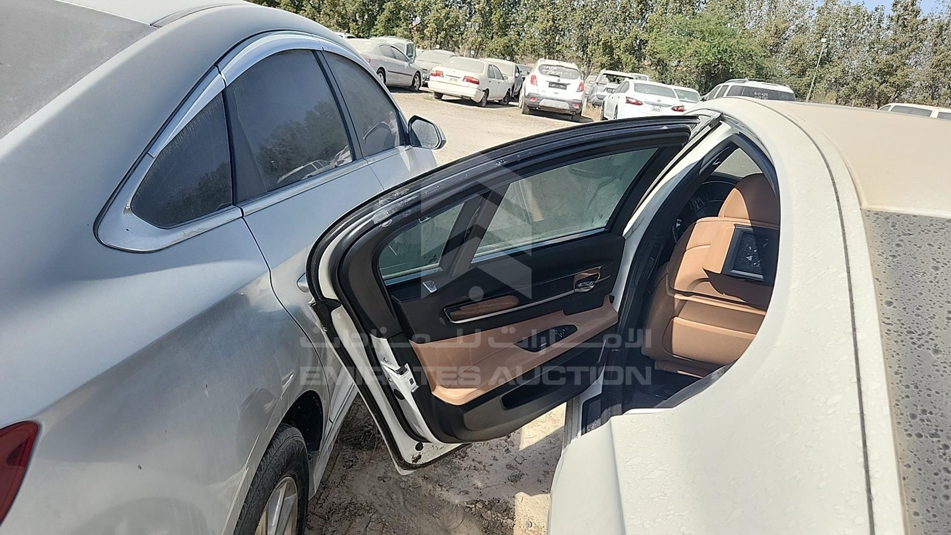 2011 BMW 740 VIN: WBAKB810XBC344966