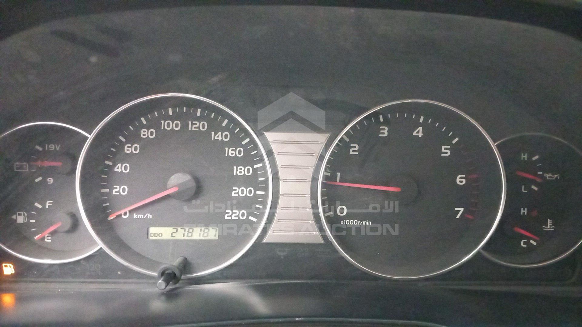 2006 TOYOTA LAND CRUISER VIN: JTEHJ09JX65145680