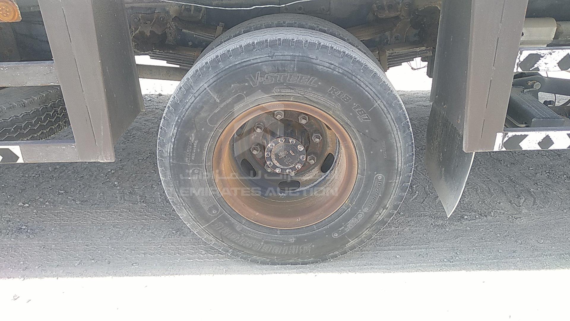 2011 HINO 500 VIN: JHDFG1JP6B1S18432