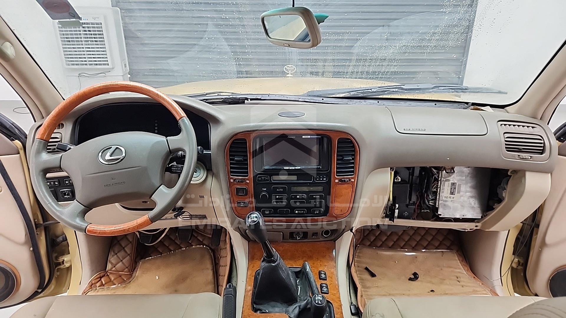 1999 LEXUS LX 470 VIN: JT6HT00W7Y0087848