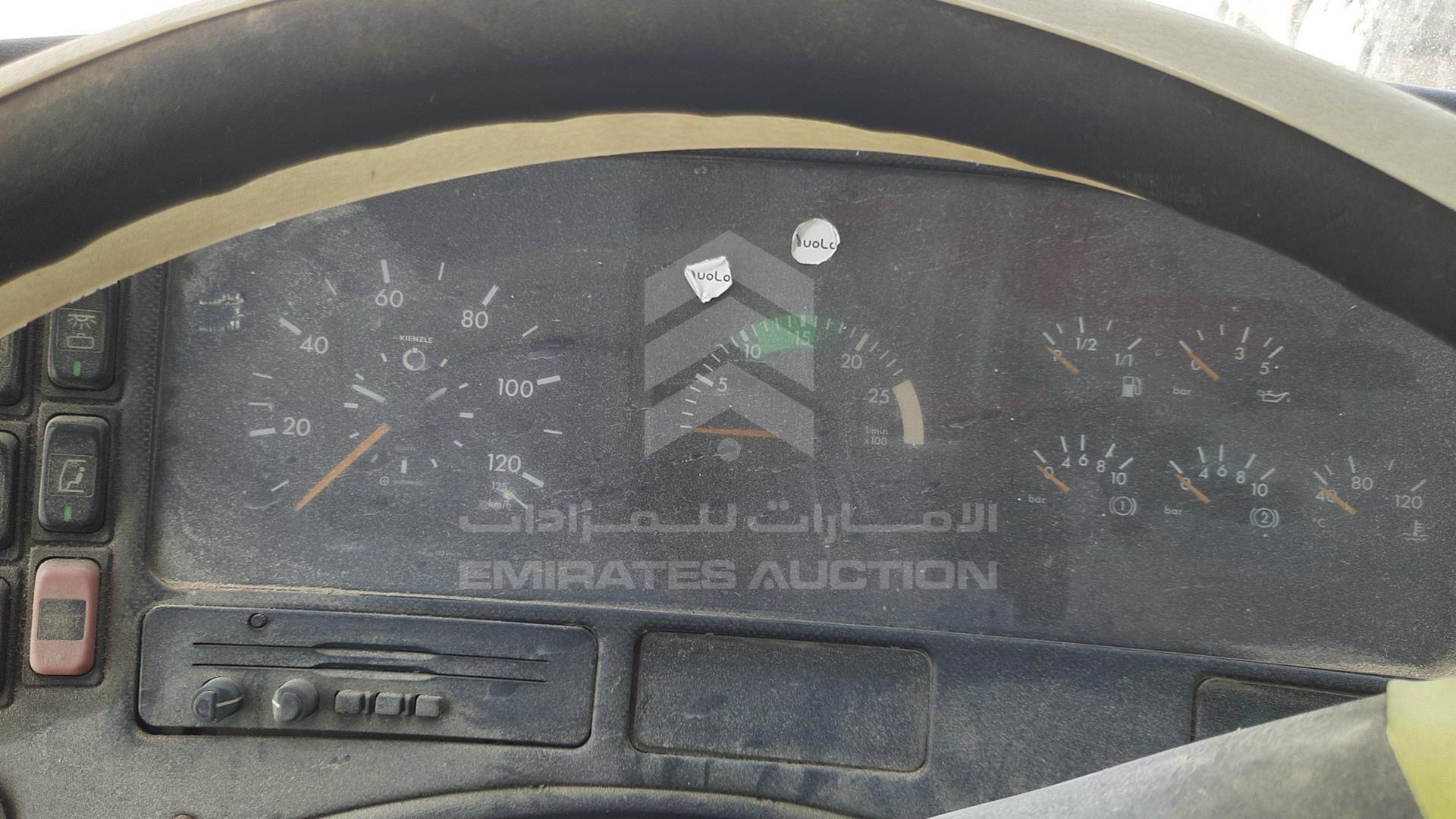 0 MERCEDES --- VIN: NMB61345513230238