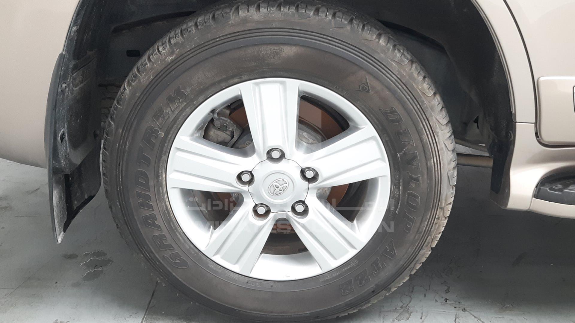 2015 TOYOTA LAND CRUISER VIN: JTMHY05J5F4032408