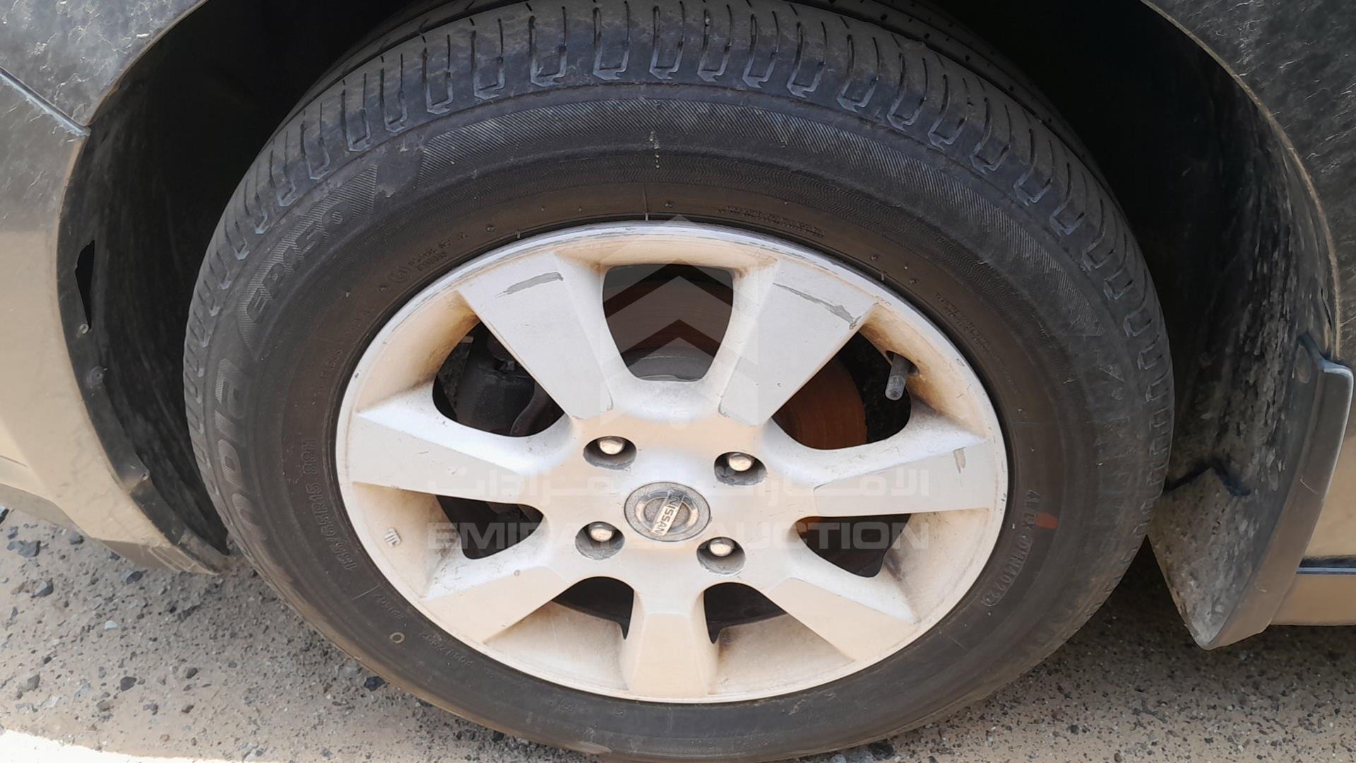 2006 NISSAN TIIDA VIN: JN1BC11DX6T110653