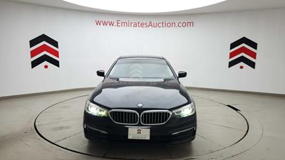 2020 BMW 520