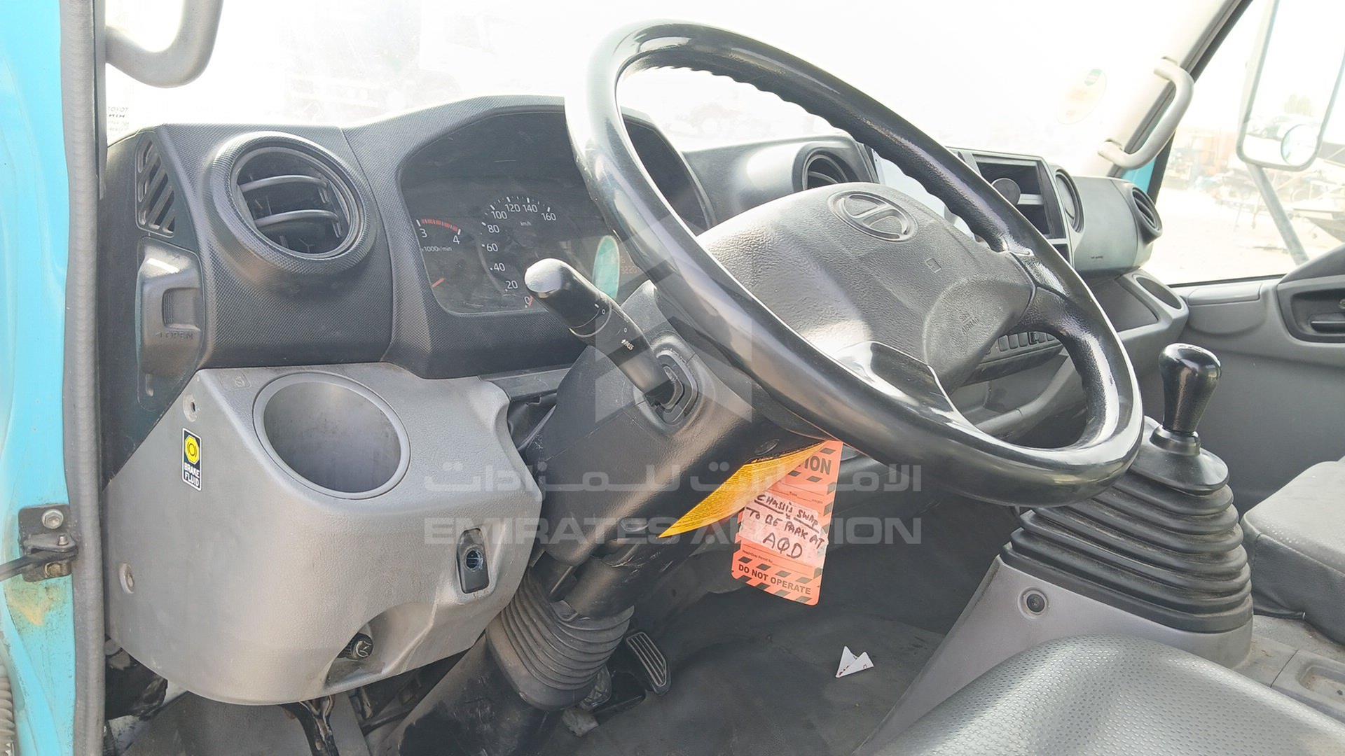 2021 HINO 300 VIN: JHHUCN1F4MK037973