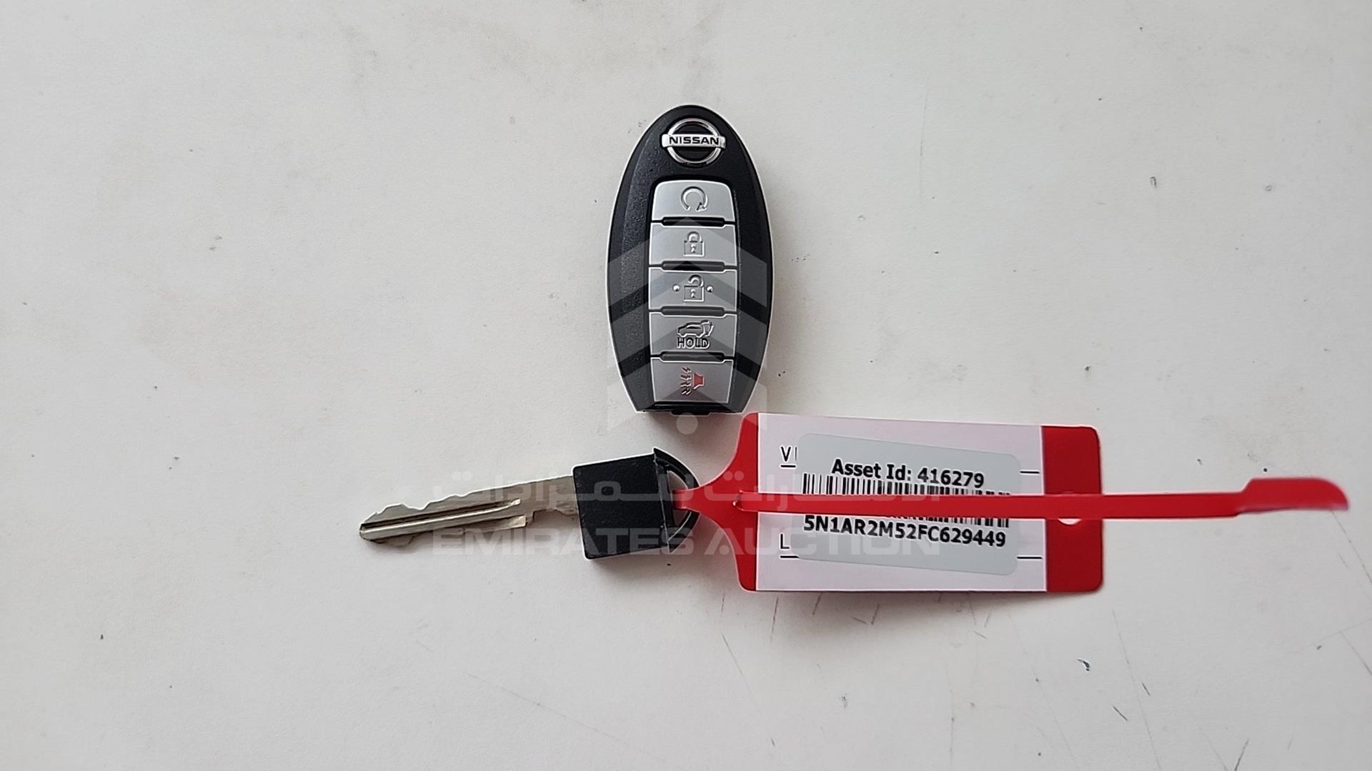2015 NISSAN PATHFINDER VIN: 5N1AR2M52FC629449