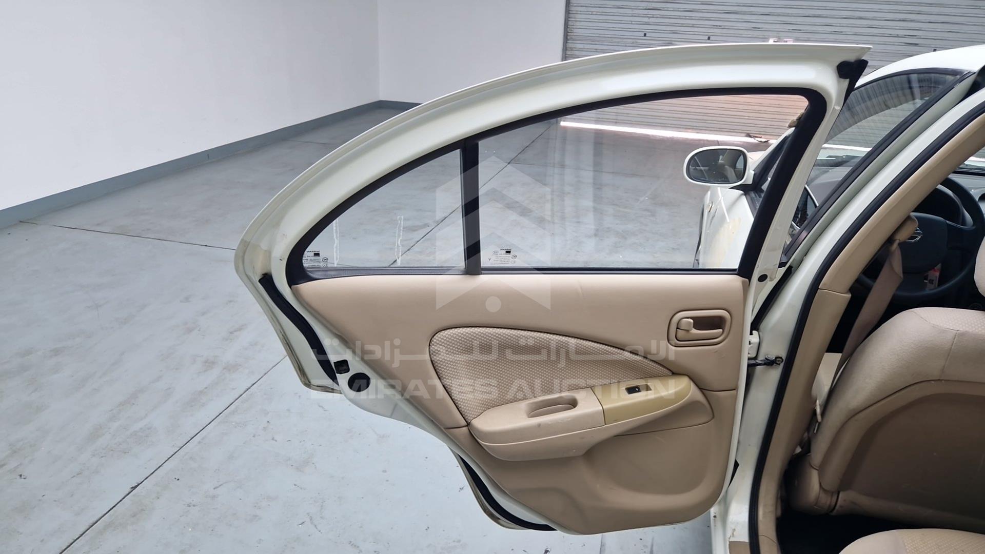2009 NISSAN SUNNY VIN: KNMCC42H09P740649