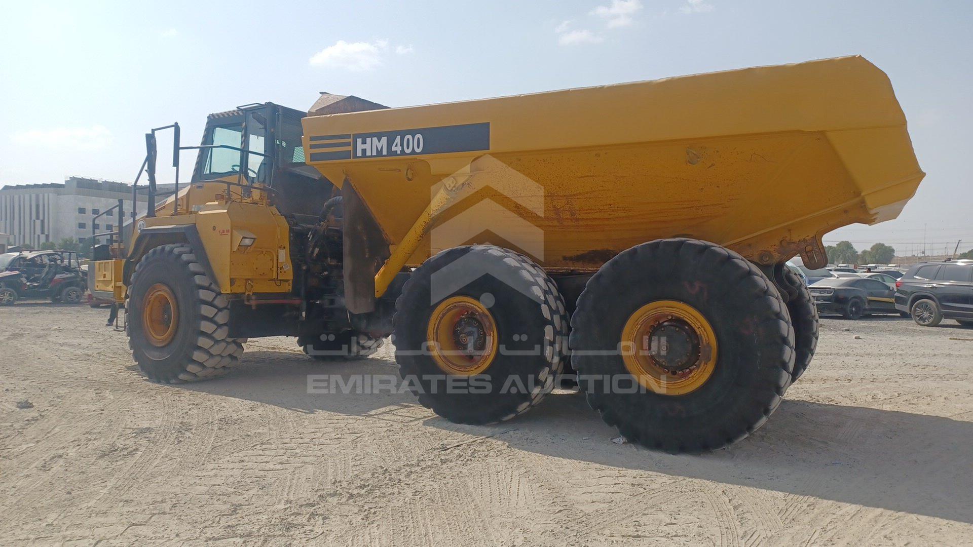 2015 KOMATSU HM400-2R VIN: KMTHM010V29007229