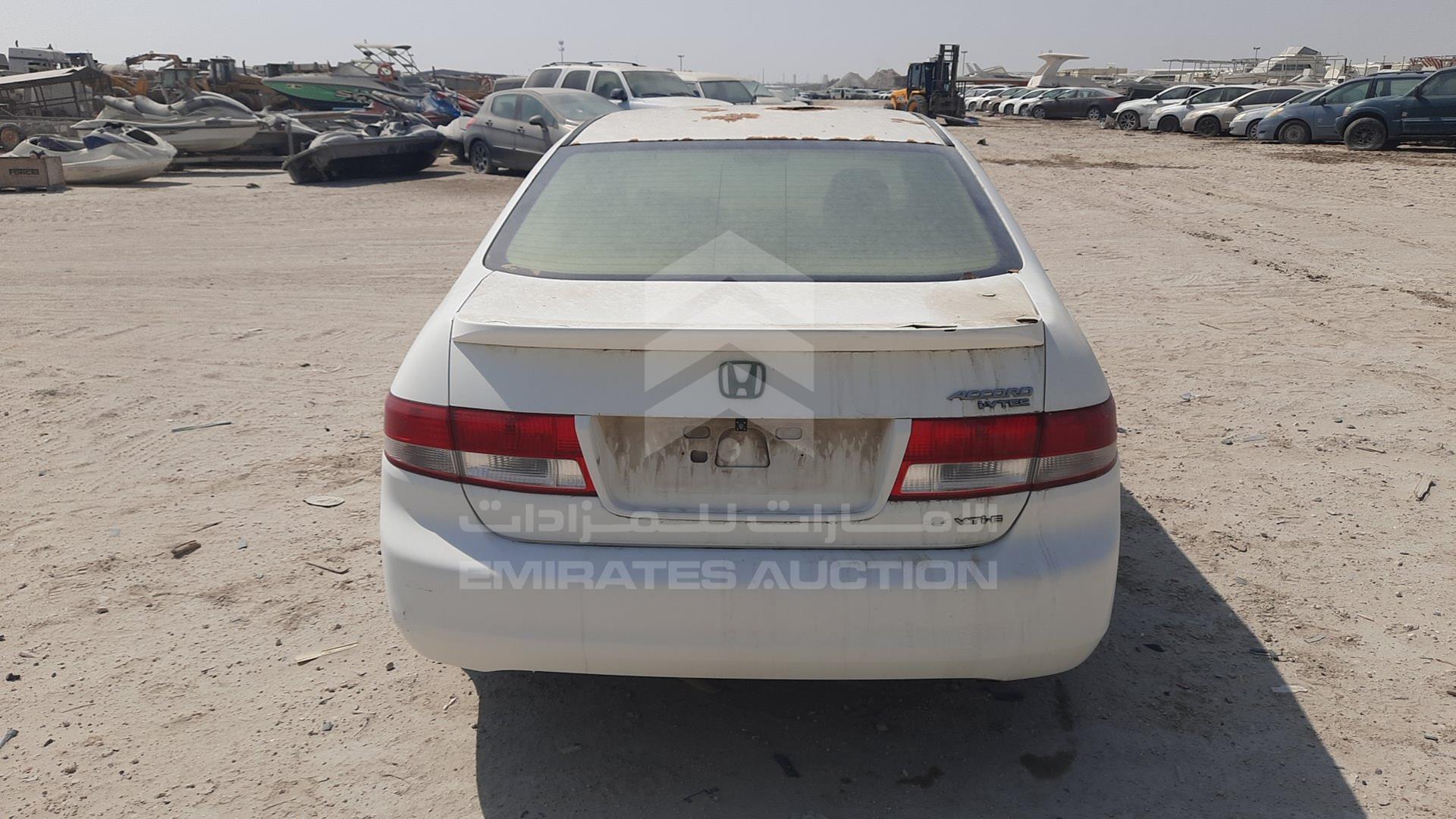 2004 HONDA ACCORD VIN: JHMCM56774C413393