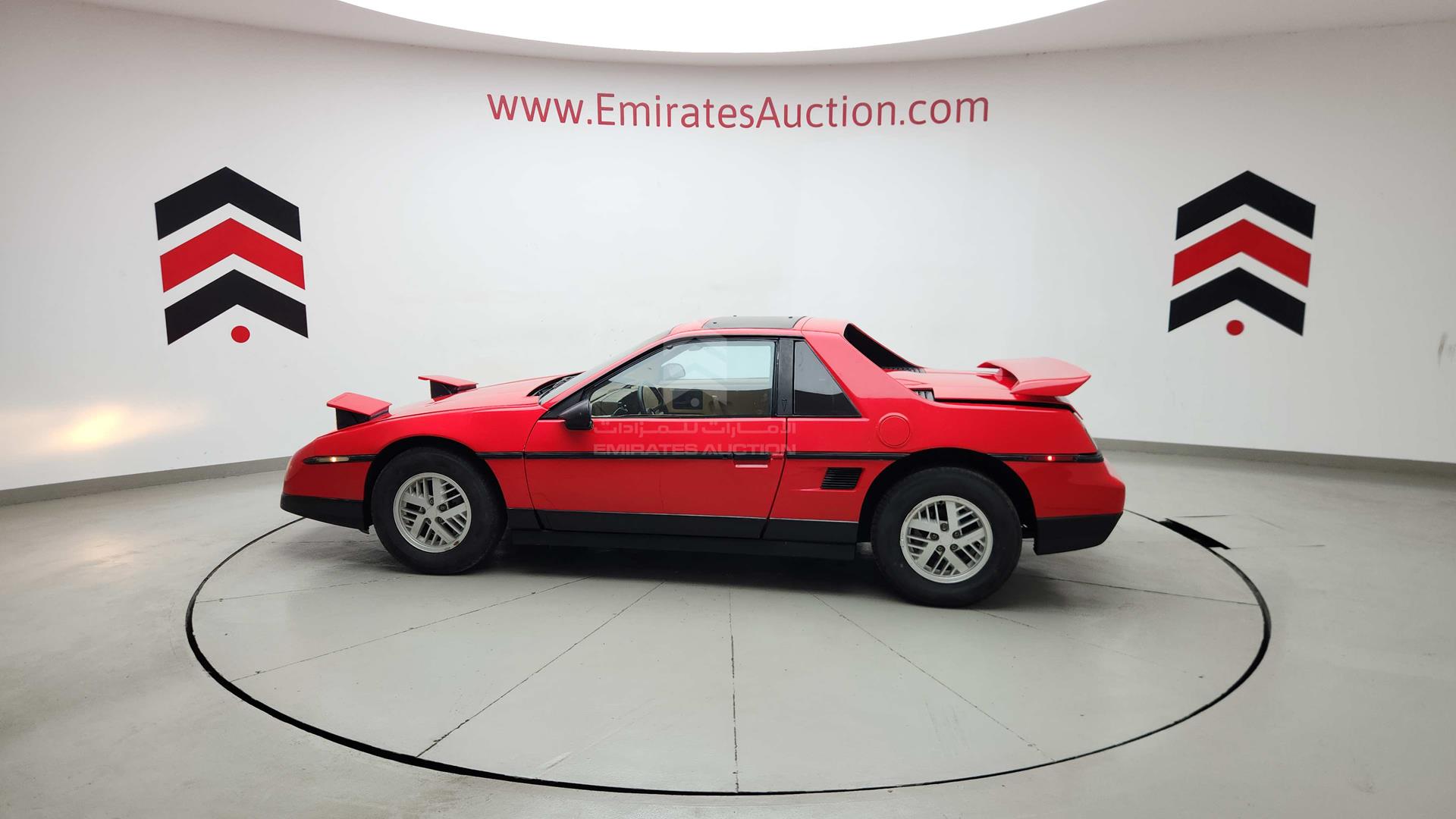 1986 PONTIAC FIERO VIN: 1G2PF3798GP211097