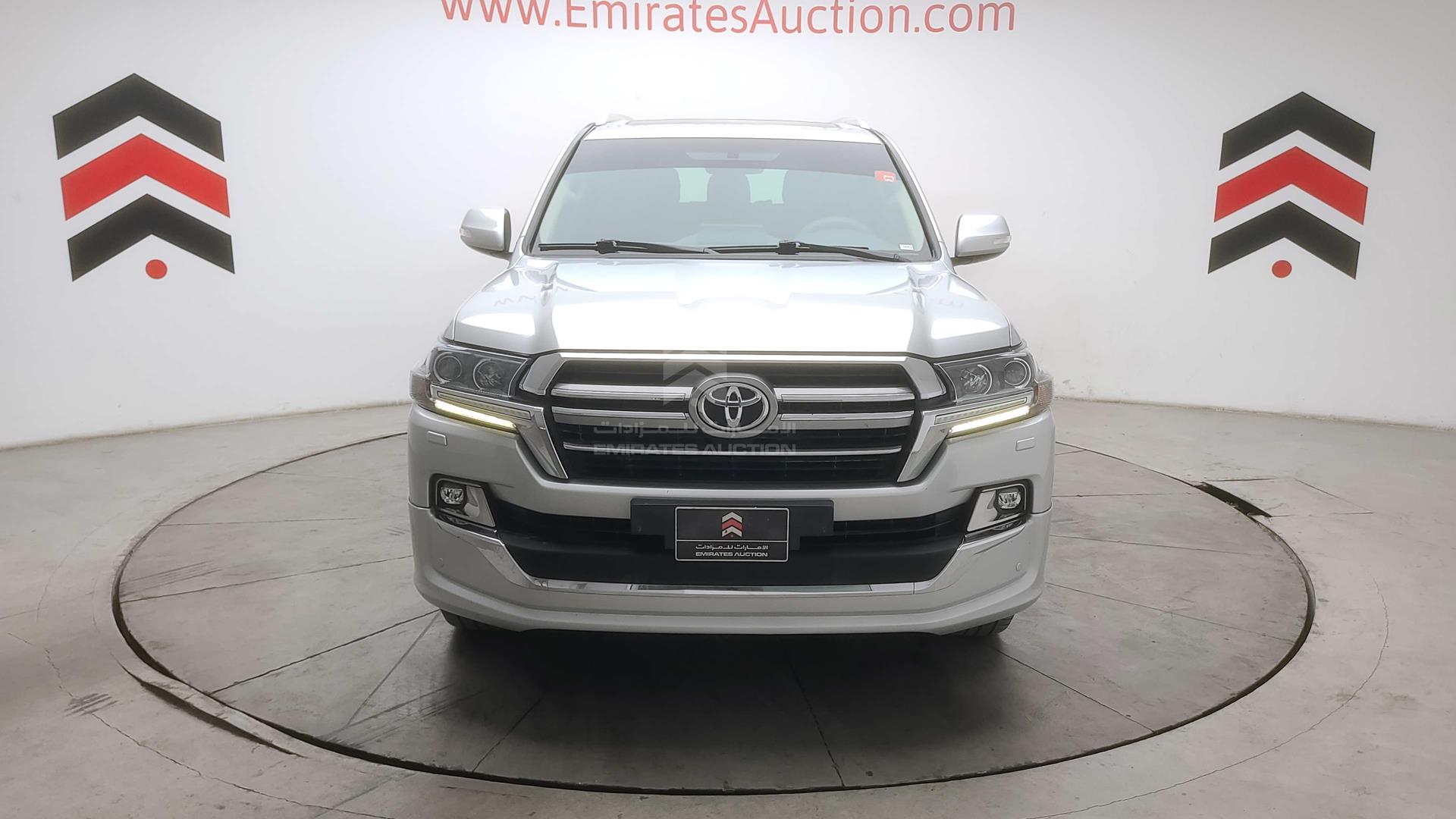 2019 TOYOTA LAND CRUISER VIN: JTMHX01J6K4189139