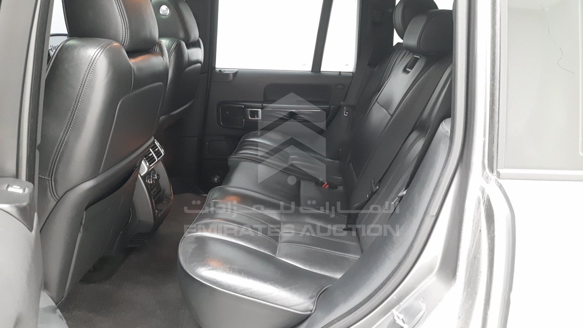 2010 RANGE ROVER VOGUE VIN: SALLMAME4AA309537