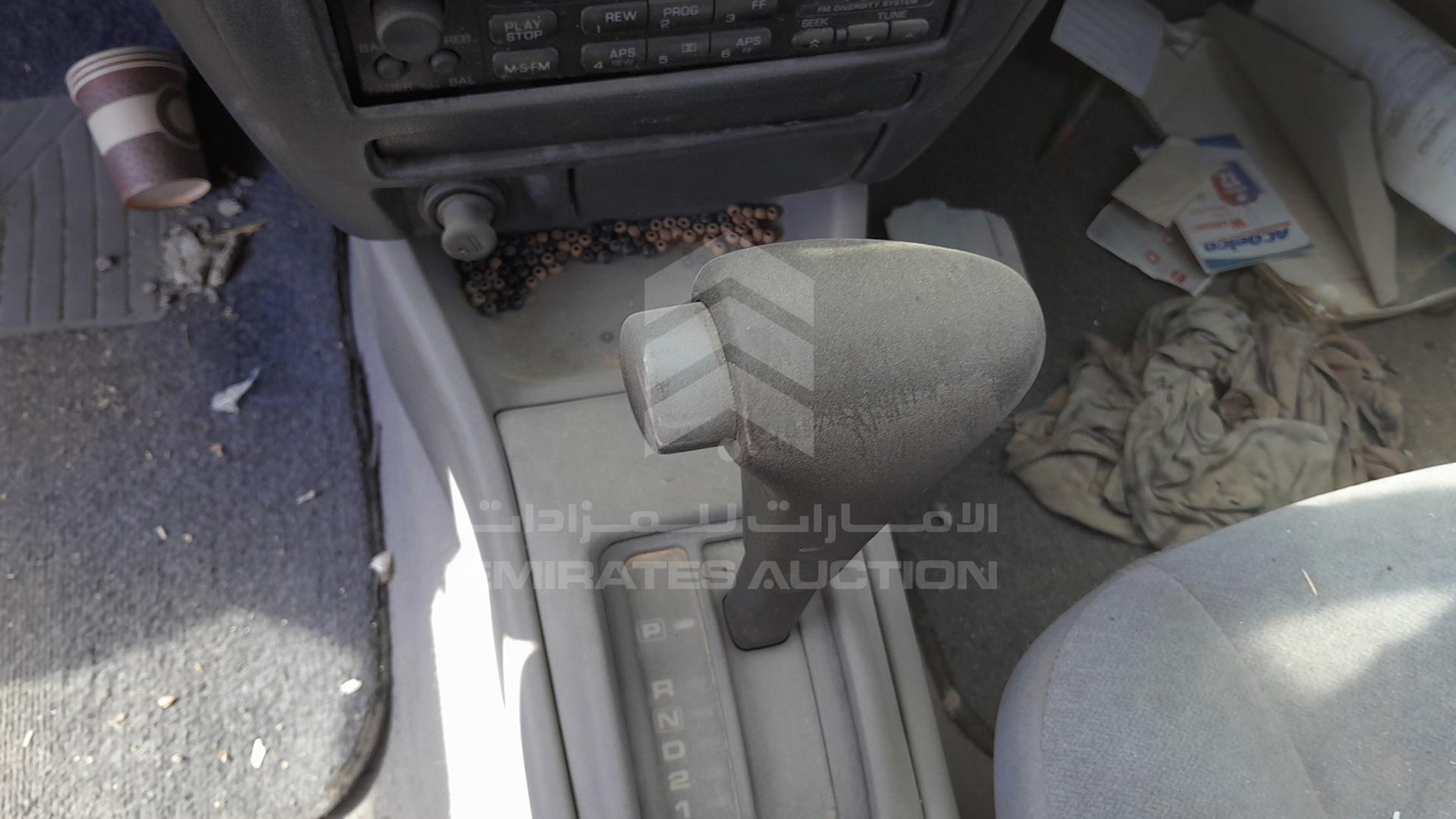 1999 NISSAN SUNNY VIN: JN1DB41S1XW000196