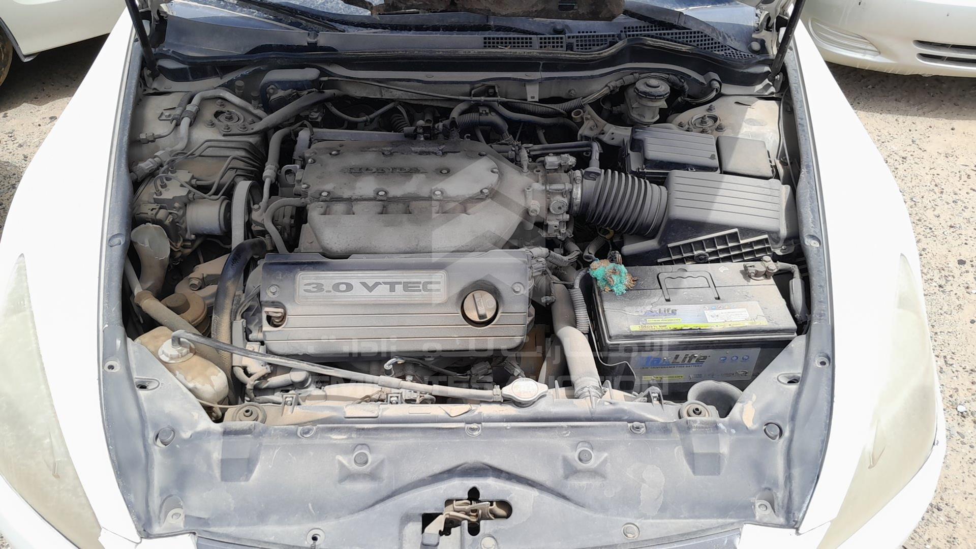 2005 HONDA ACCORD VIN: JHMCM66885C400183