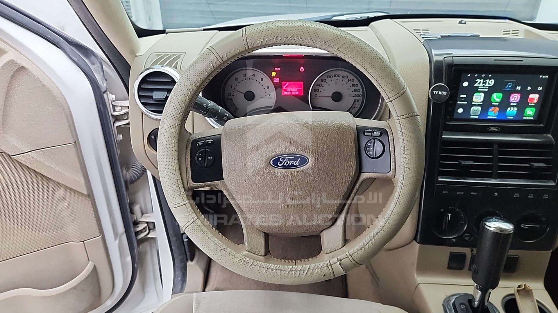 2008 FORD EXPLORER VIN: 1FMEU73E88UA72025