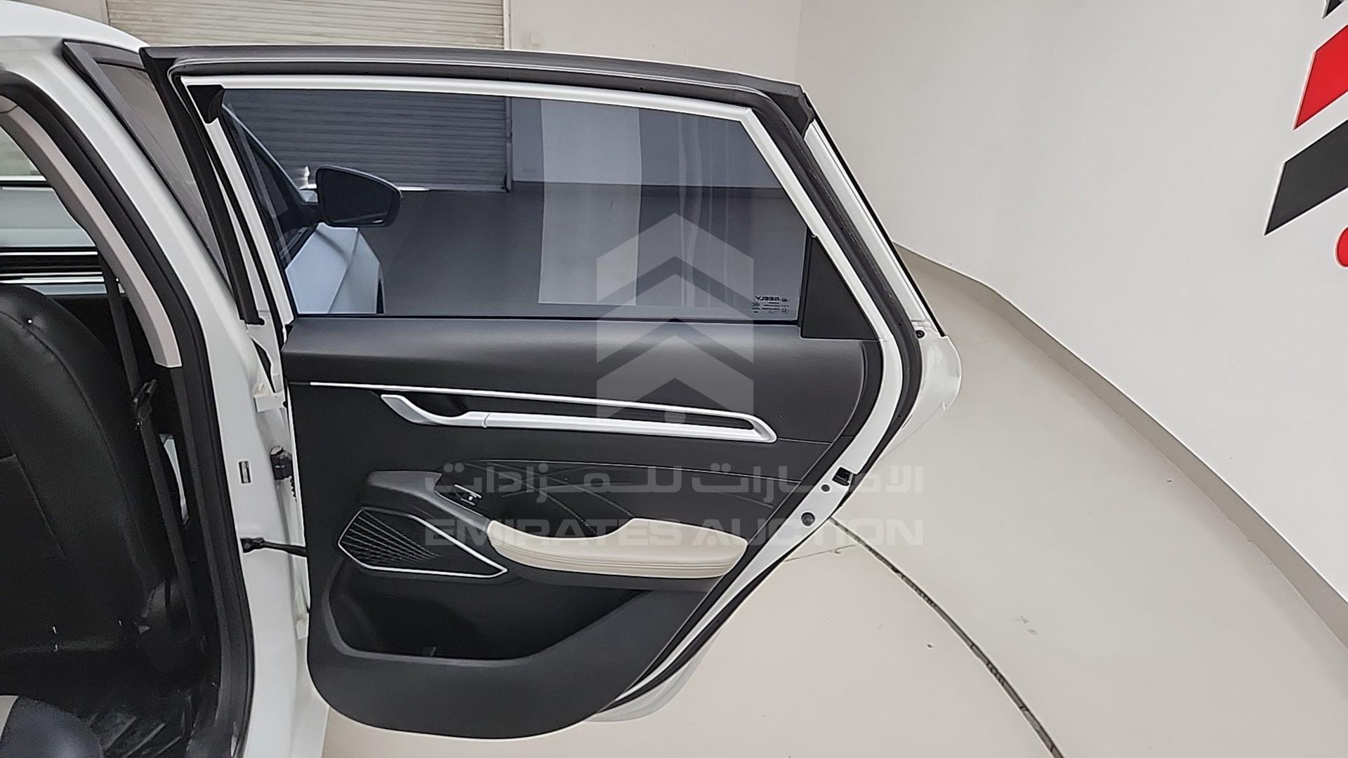 2024 GEELY EMGRAND VIN: LB3F31S23RG010246