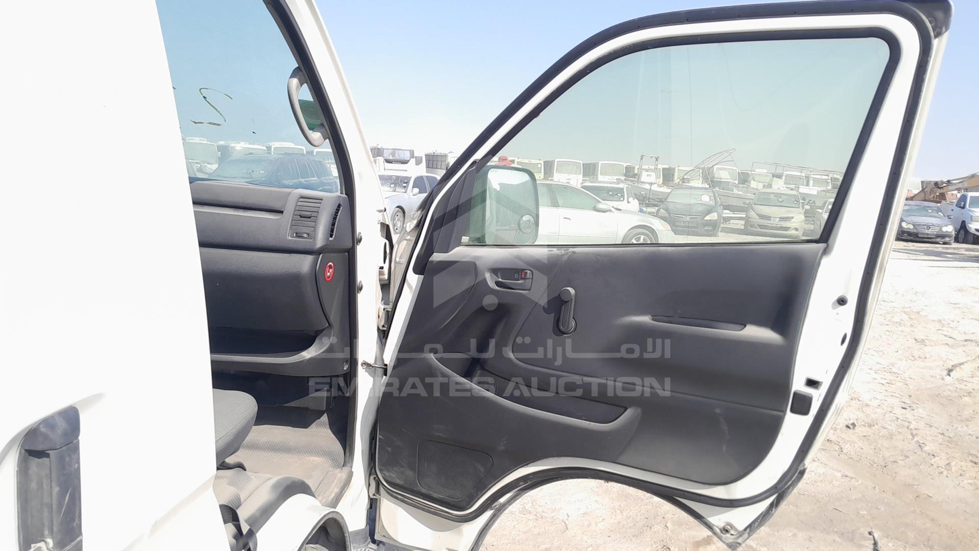 2014 TOYOTA HIACE VIN: JTFPX22P1E0053305