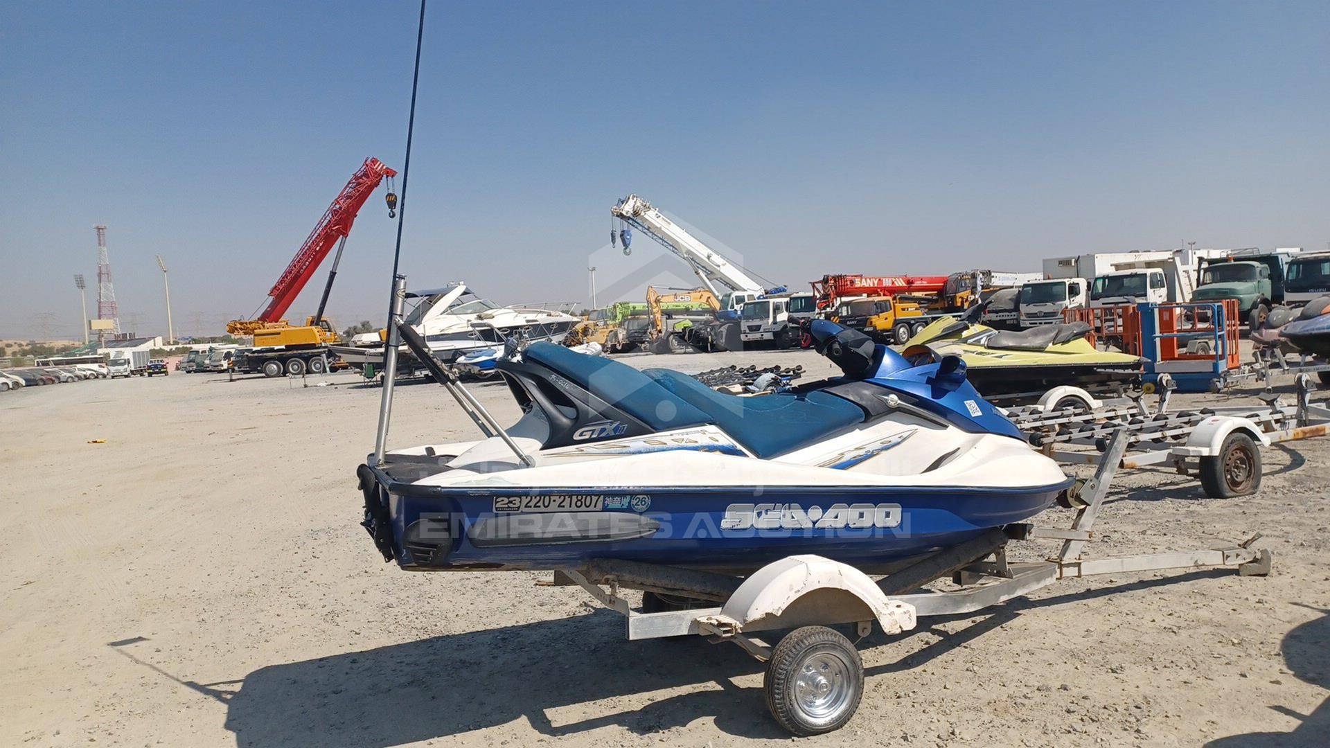0 JET SKI + TROLLEY SEA DOO VIN: ZZN41052B207