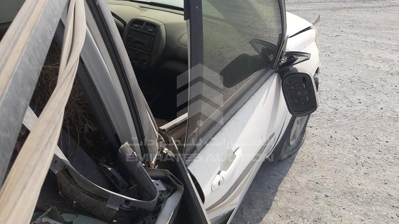 VIN: JTEHH20V955007456 Auction: EmiratesAuction Lot: 343812 JTEHH20V955007456 Toyota RAV 4 2005 BLACK Photo 21