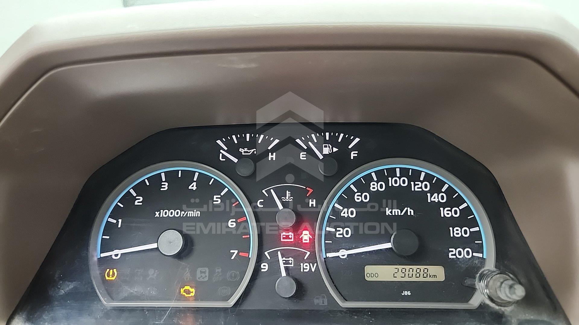 2017 TOYOTA LC 76 VIN: JTEEU73J9H4200785