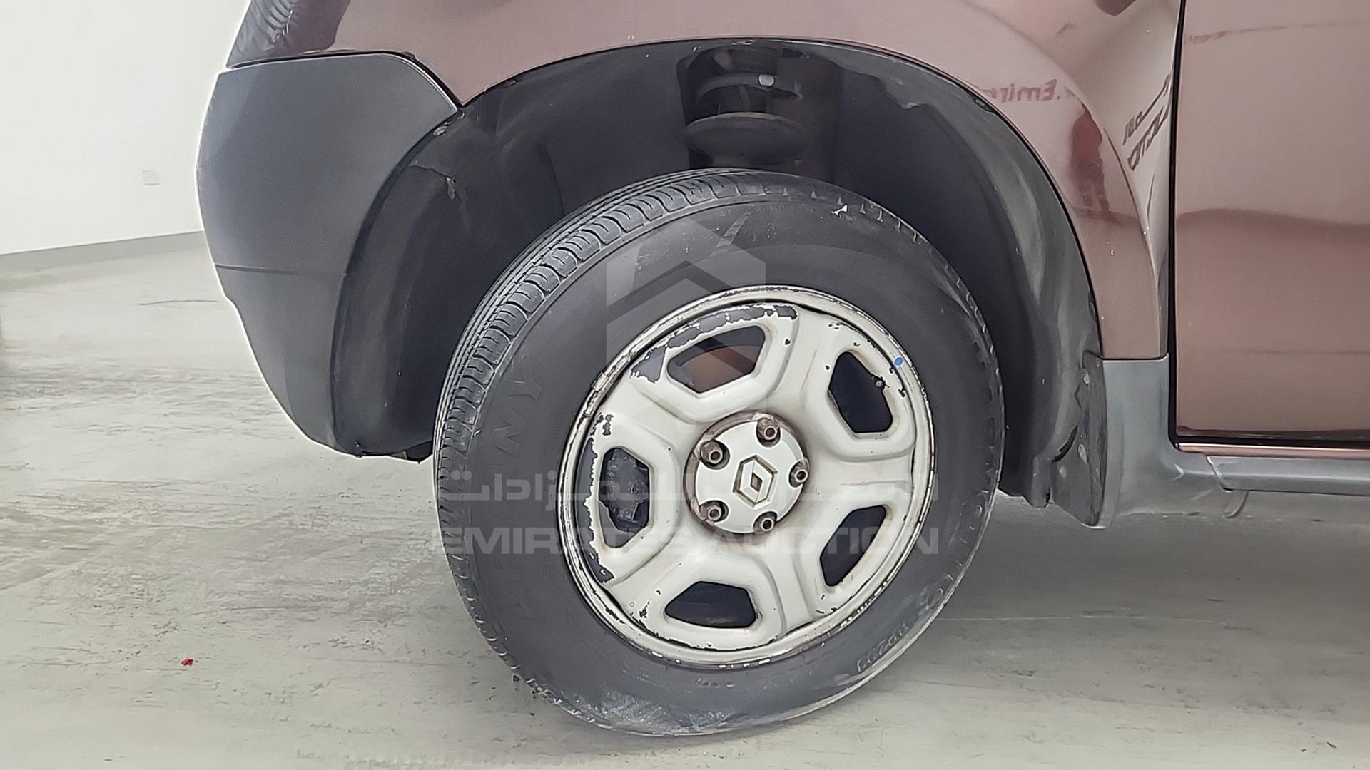 2017 RENAULT DUSTER VIN: VF1HSRCH9HA531771