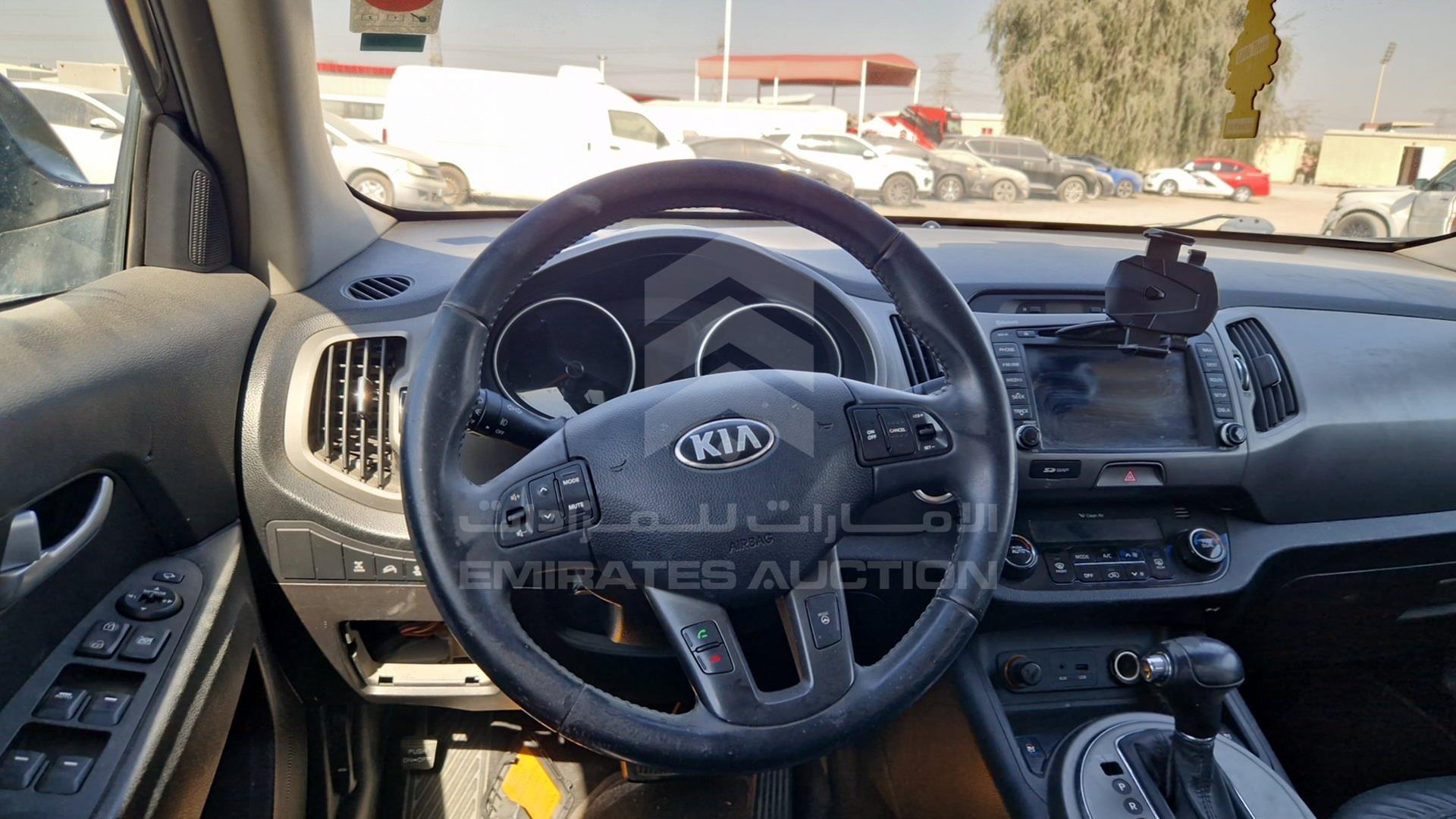 2015 KIA SPORTAGE VIN: KNAPC8121F7634533