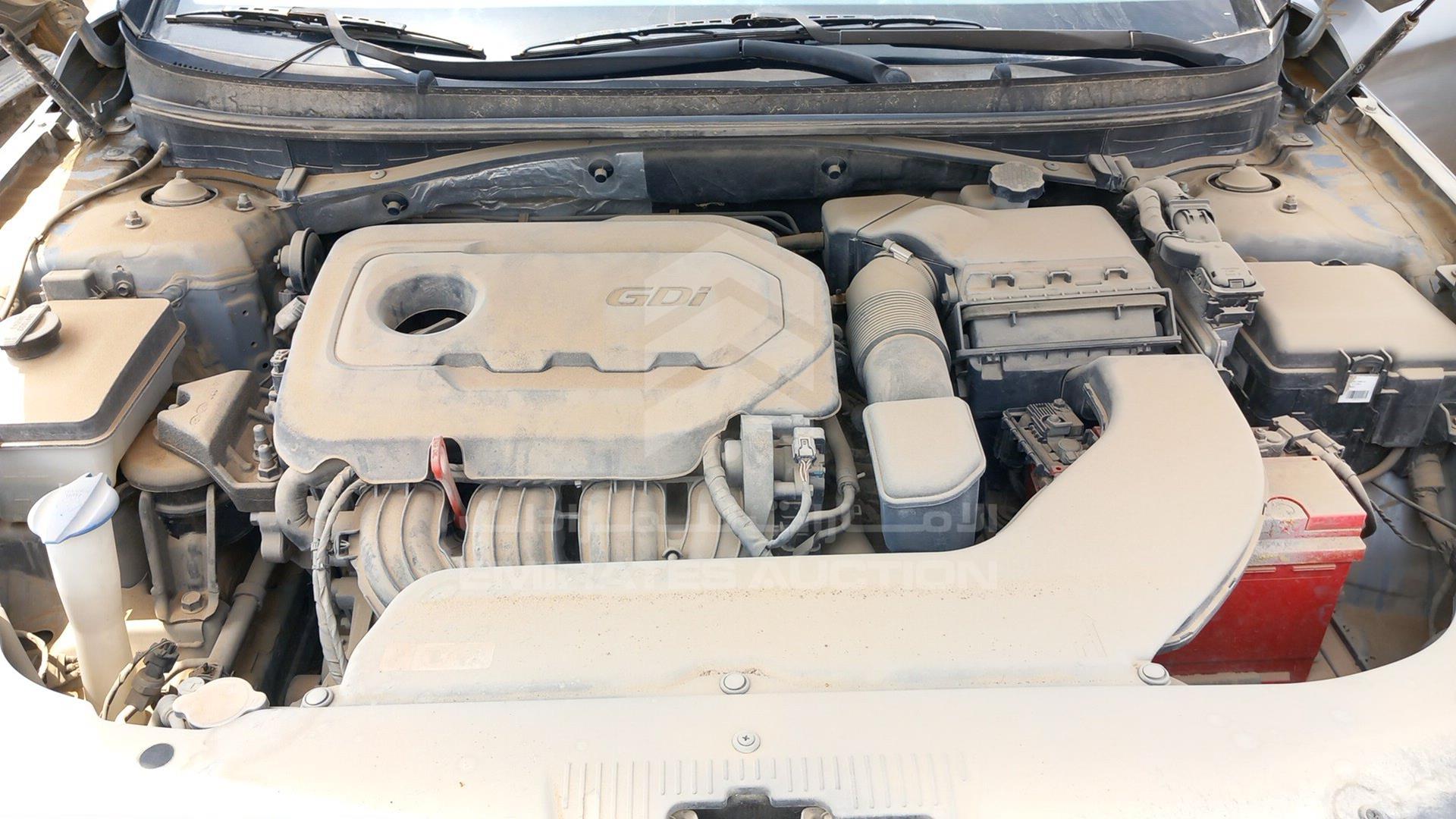 2015 HYUNDAI SONATA VIN: 5NPE24AF8FH039795