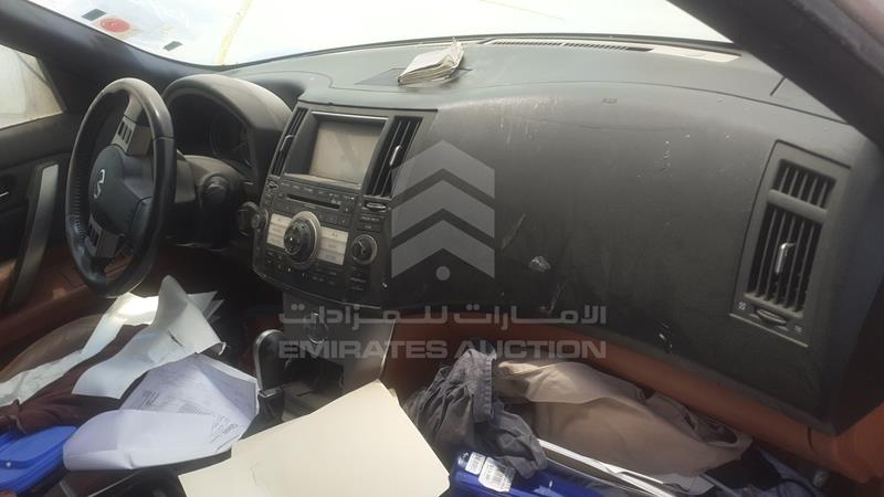 VIN: JN8AS05Y07X011244 Auction: EmiratesAuction Lot: 343623 JN8AS05Y07X011244 Infiniti FX 35 2007 SILVER Photo 24