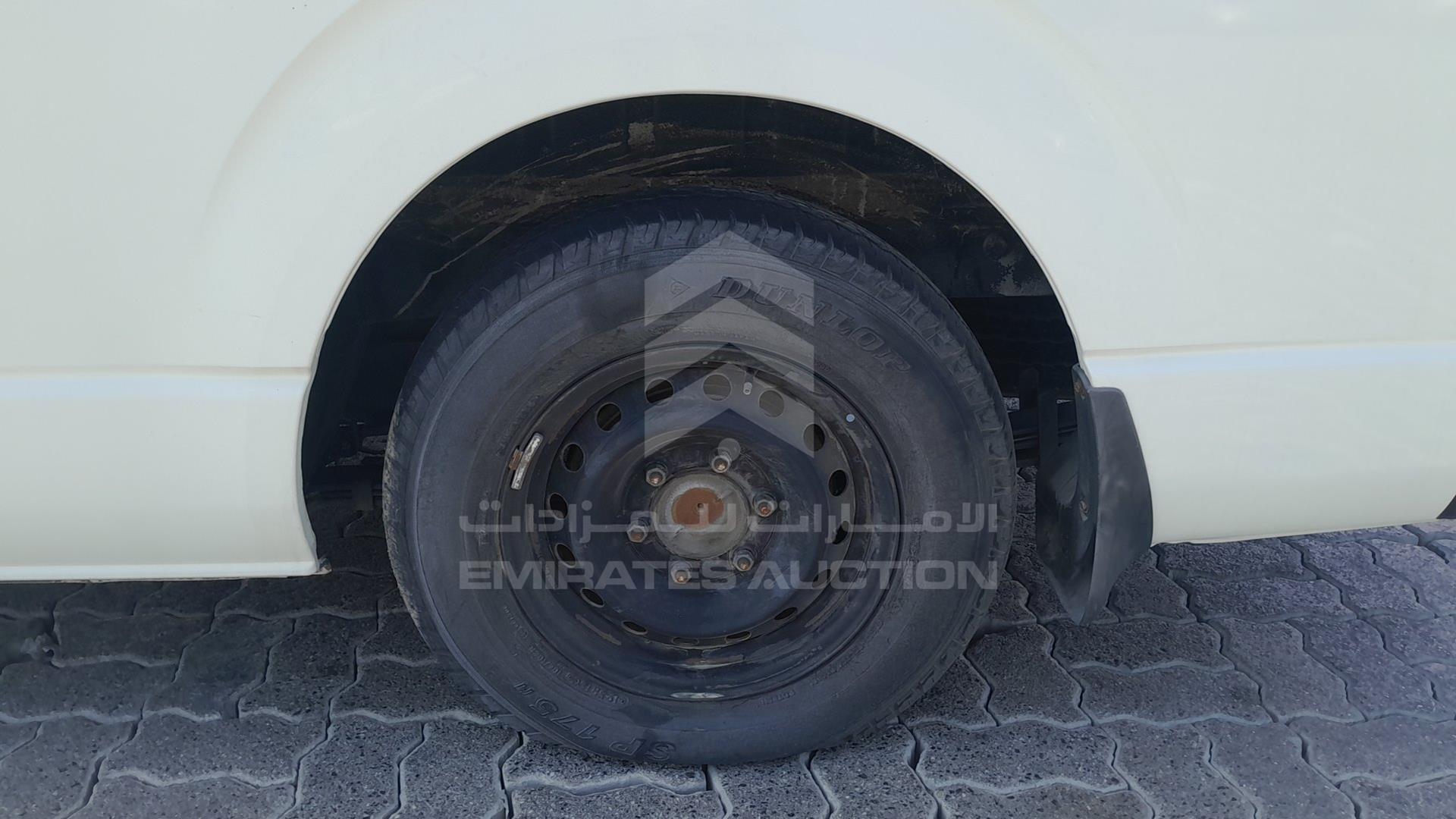 2011 TOYOTA HIACE VIN: JTGJX02P5B0035133