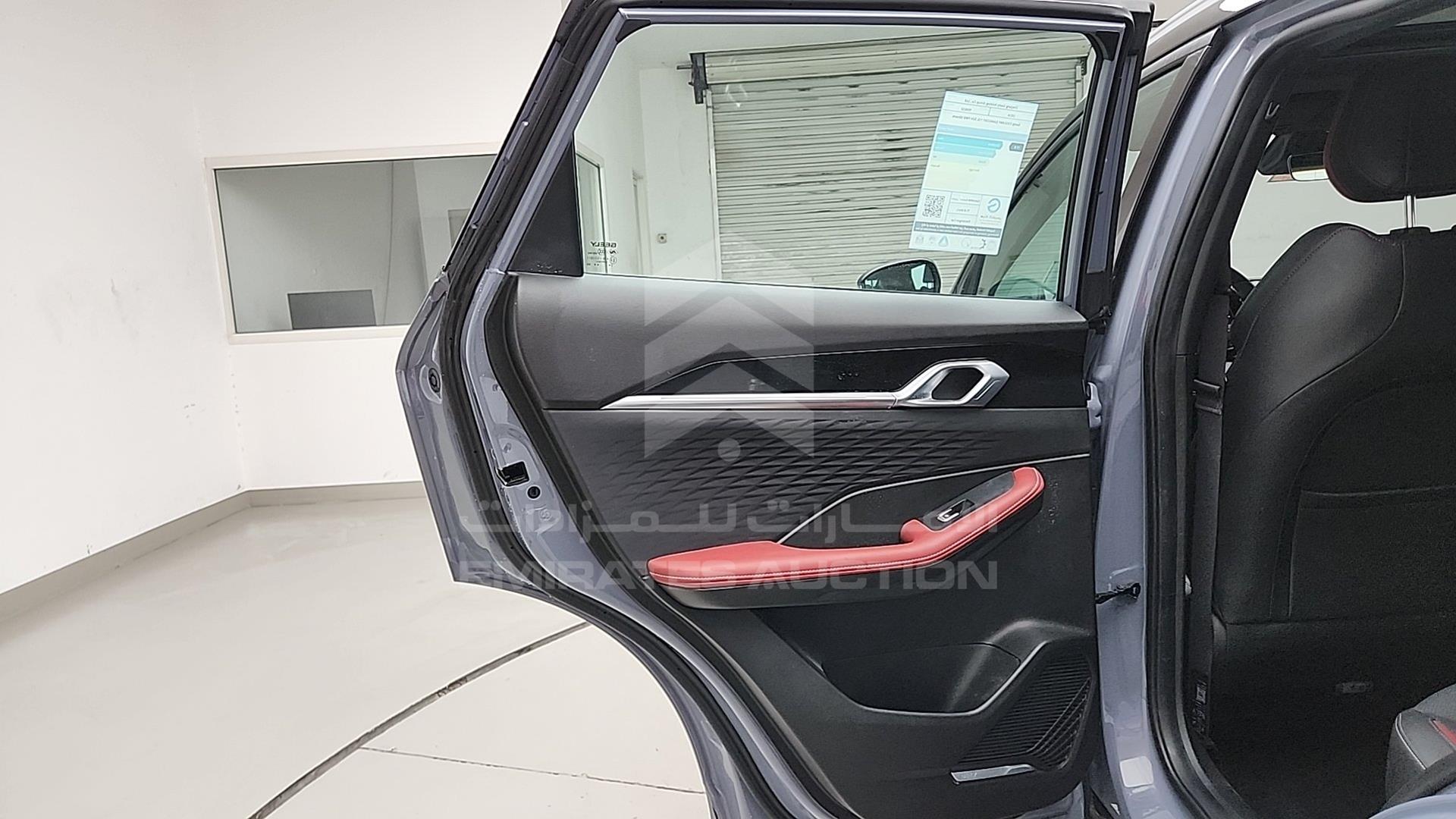 2024 GEELY COOLRAY VIN: LB37622Z0RX502926