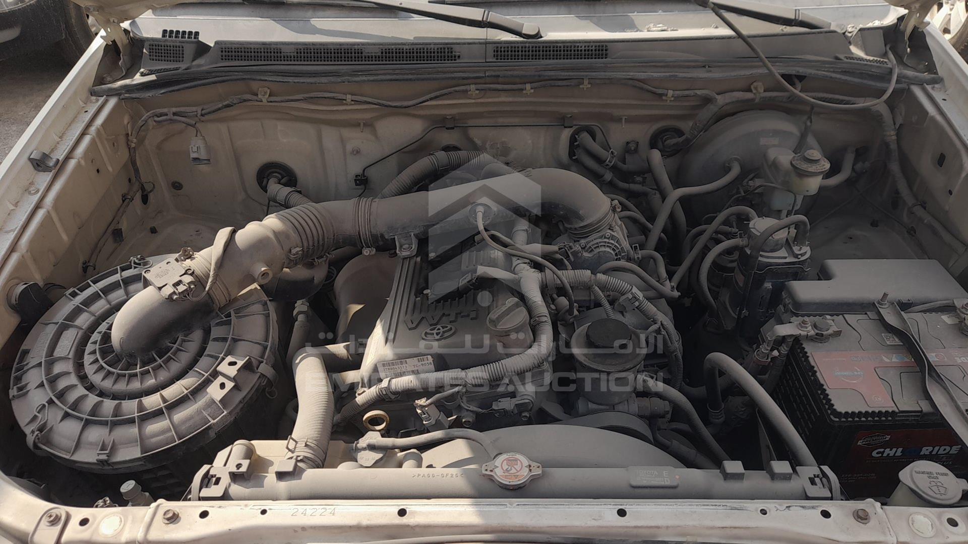 2007 TOYOTA HILUX VIN: MR0EX12G572301980