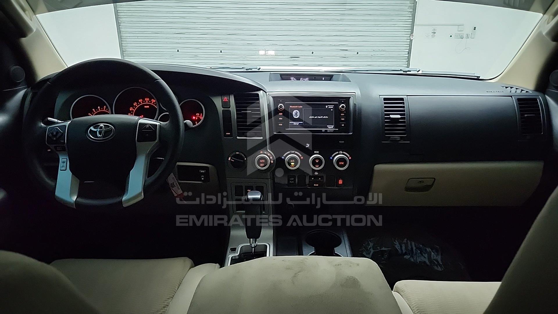 2016 TOYOTA SEQUOIA VIN: 5TDBY64A2GS130442