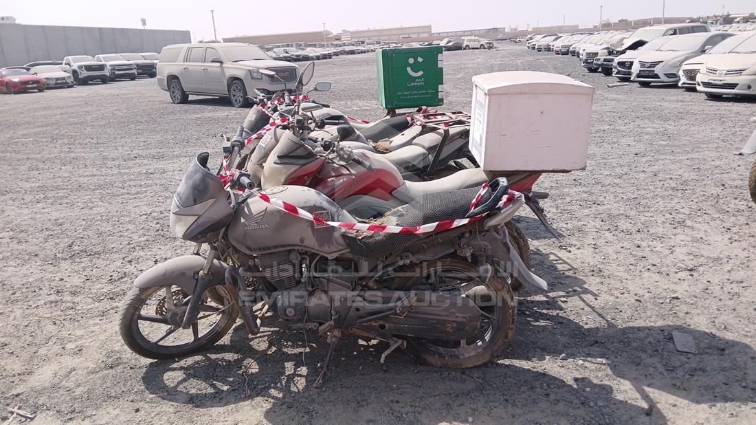 6 Motorbikes — Front Left Angle — Photo 7