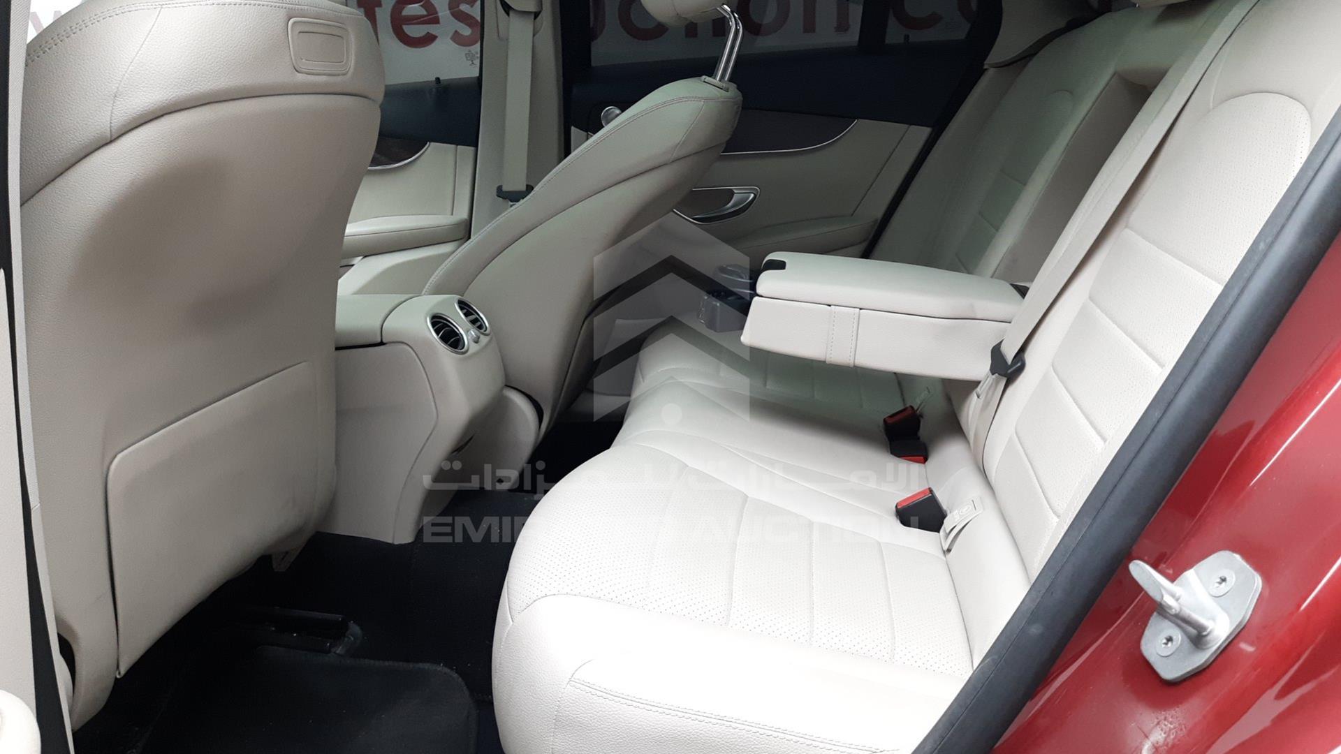 2018 MERCEDES GLC 300 VIN: WDC0G4KB5JV101017