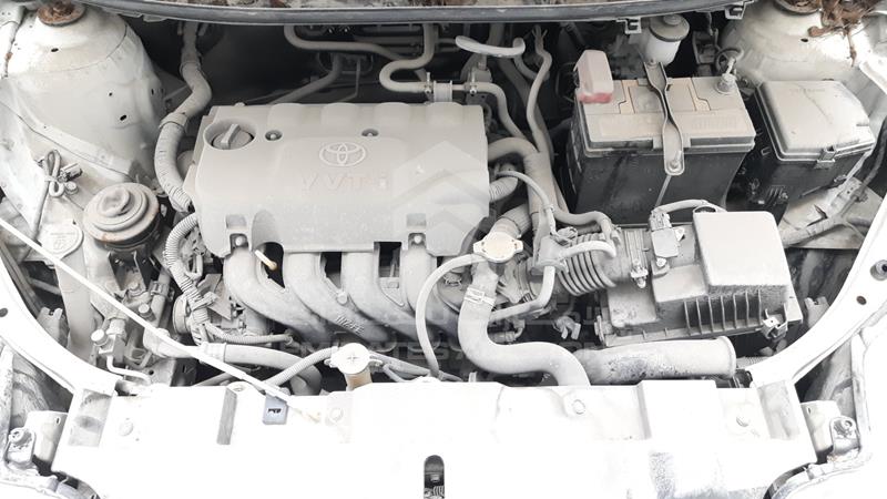 MR2KT9F37F1131766 Auction: EmiratesAuction Lot: 404945 MR2KT9F37F1131766 Toyota Yaris 2015 WHITE Photo 34