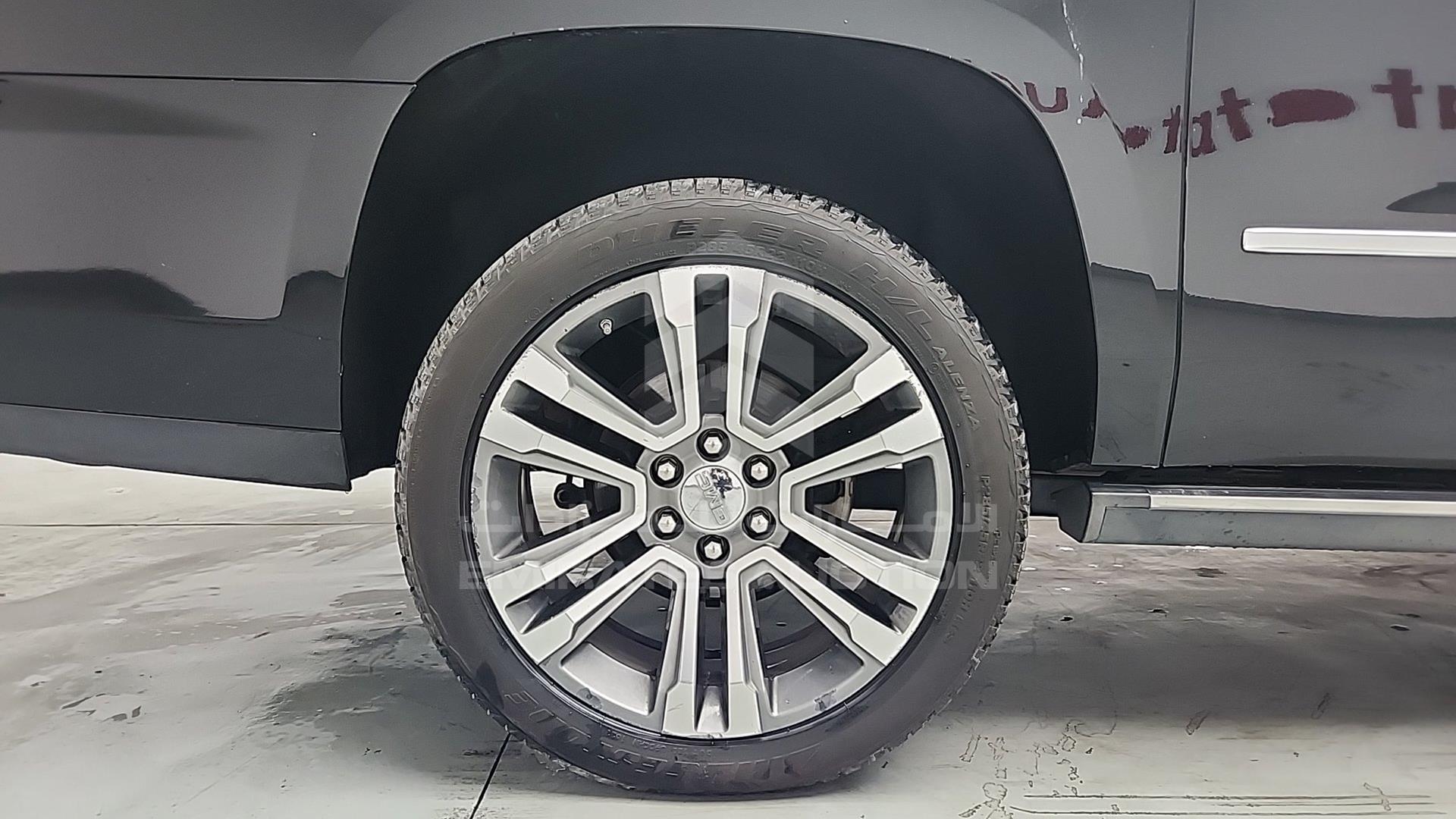 2017 GMC YUKON DENALI VIN: 1GKS28KJ9HR509684