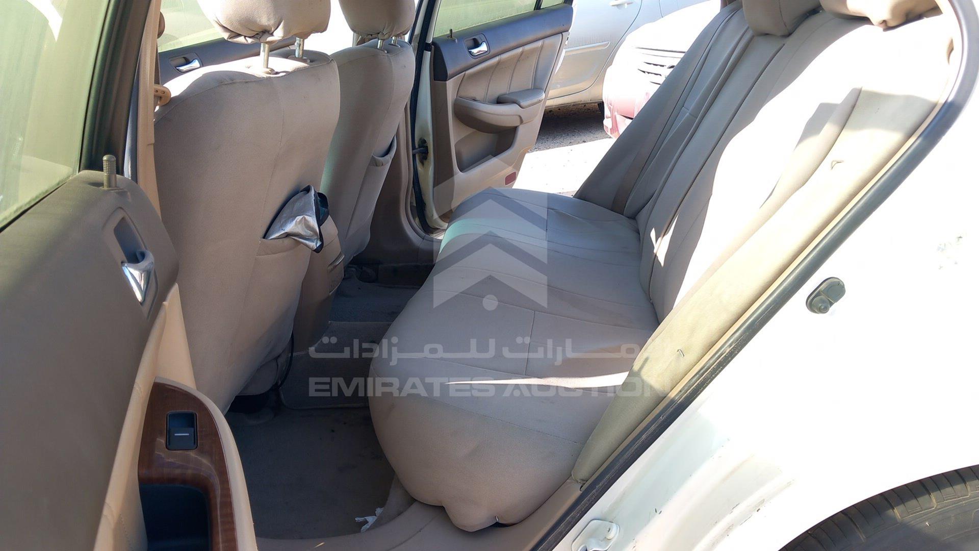 2006 HONDA ACCORD VIN: JHMCM66826C400147
