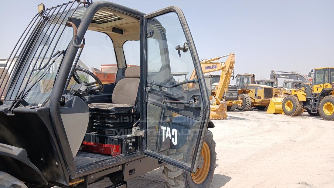 2009 Caterpillar TH414 — Front Left Door — Photo 11
