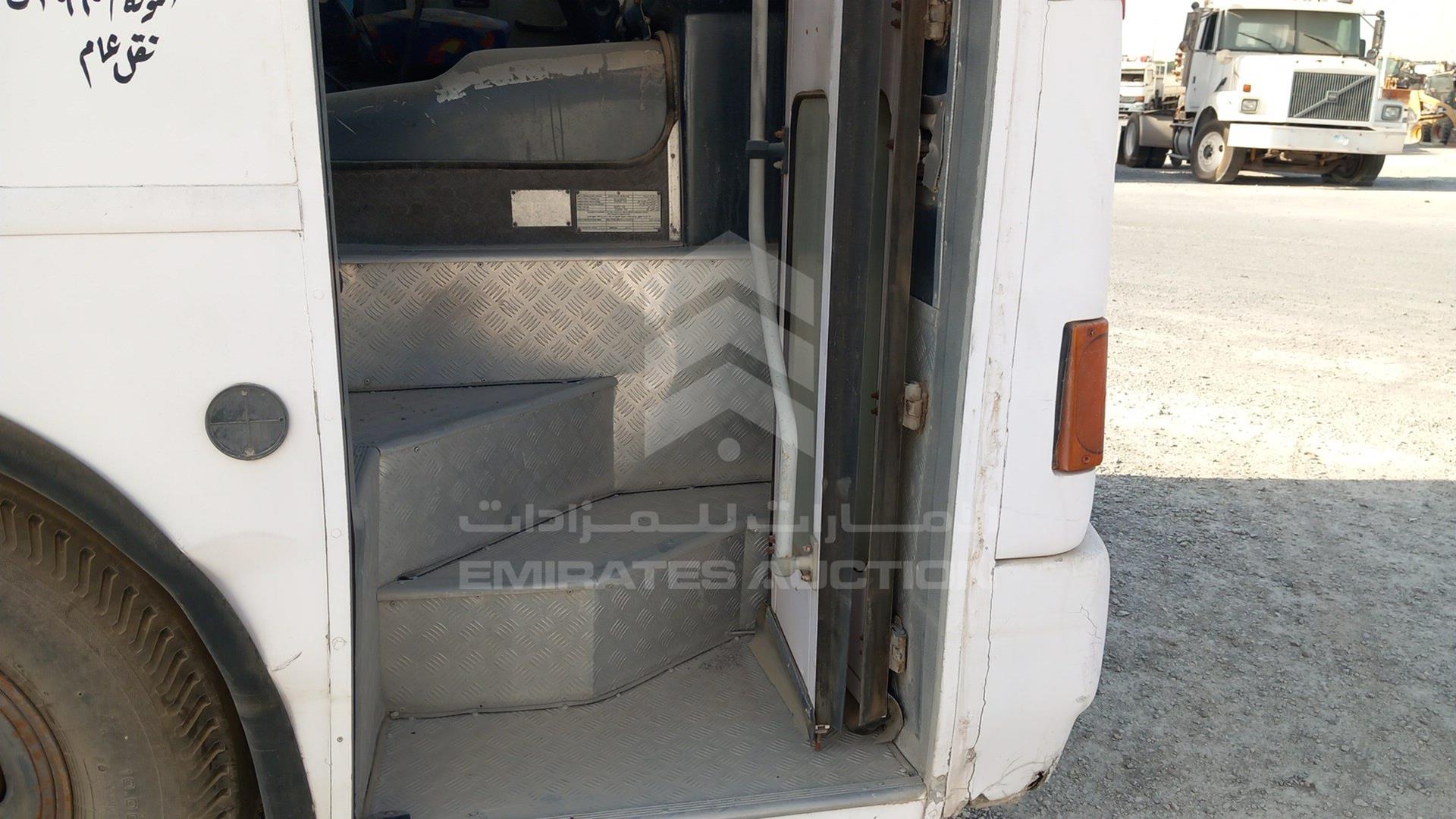 2009 ASHOK LEYLAND FALCON VIN: MB1PBEJA092136510