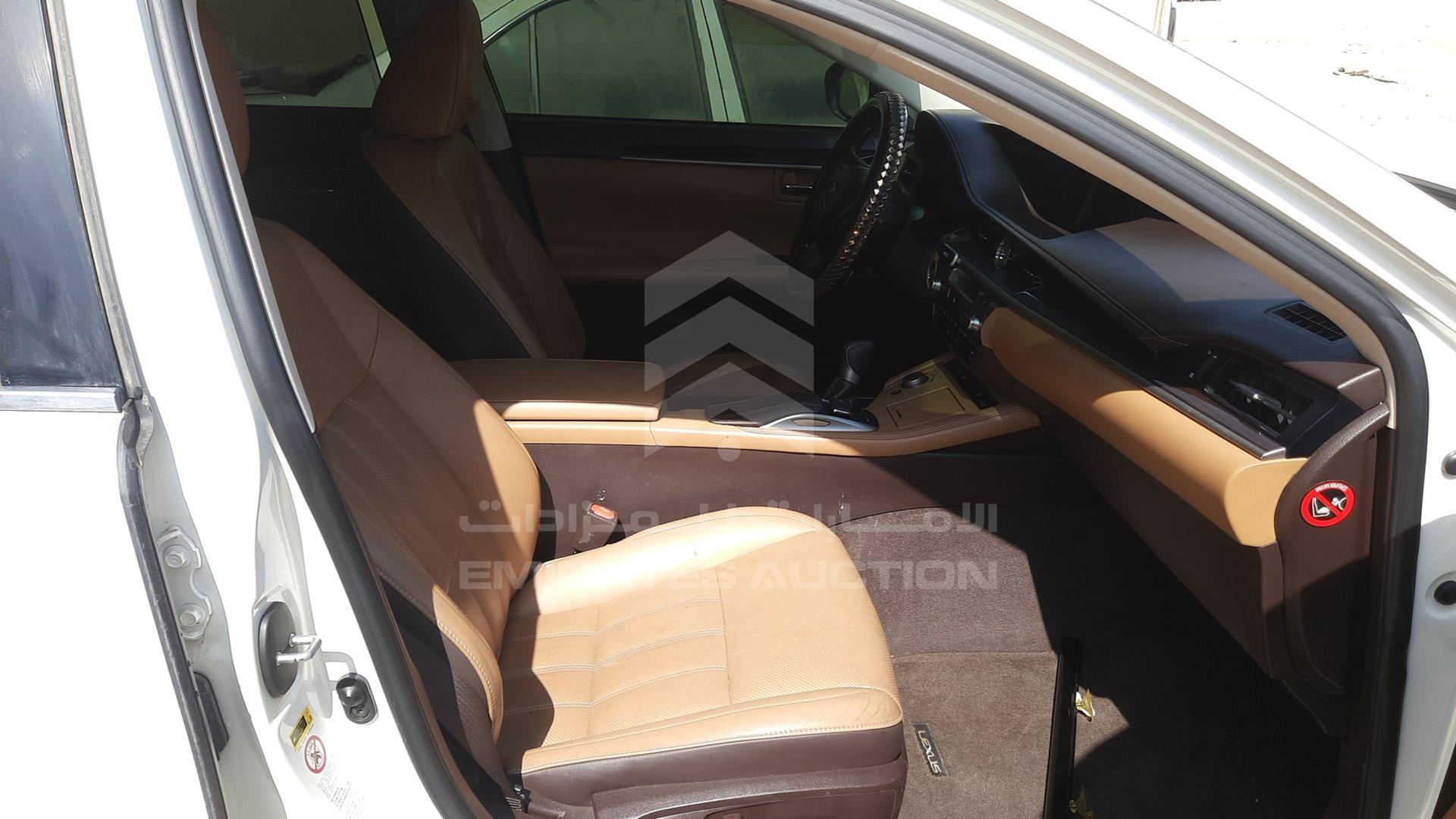 2016 LEXUS ES 350 VIN: JTHBK1GG4G2245201