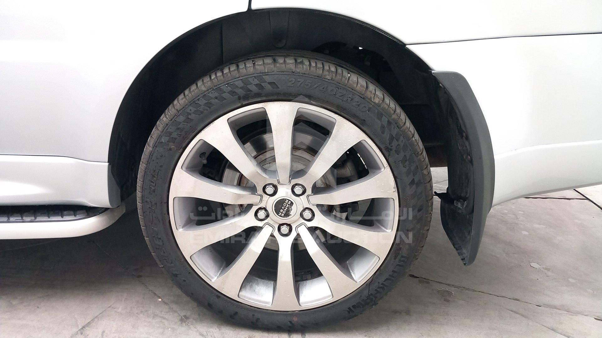 2011 RANGE ROVER SPORT VIN: SALLSAAD4BA298420