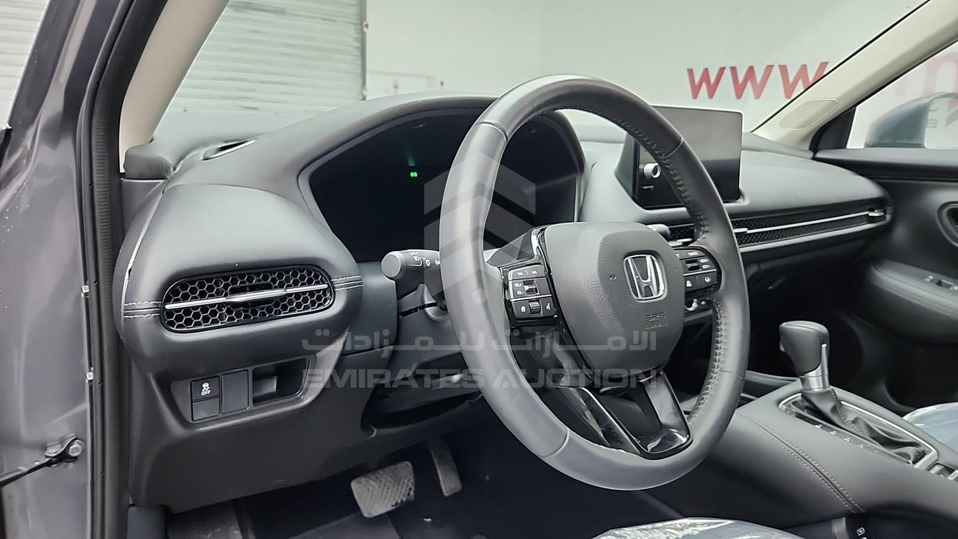 2024 HONDA HRV VIN: 3CZRZ2H75RM703589