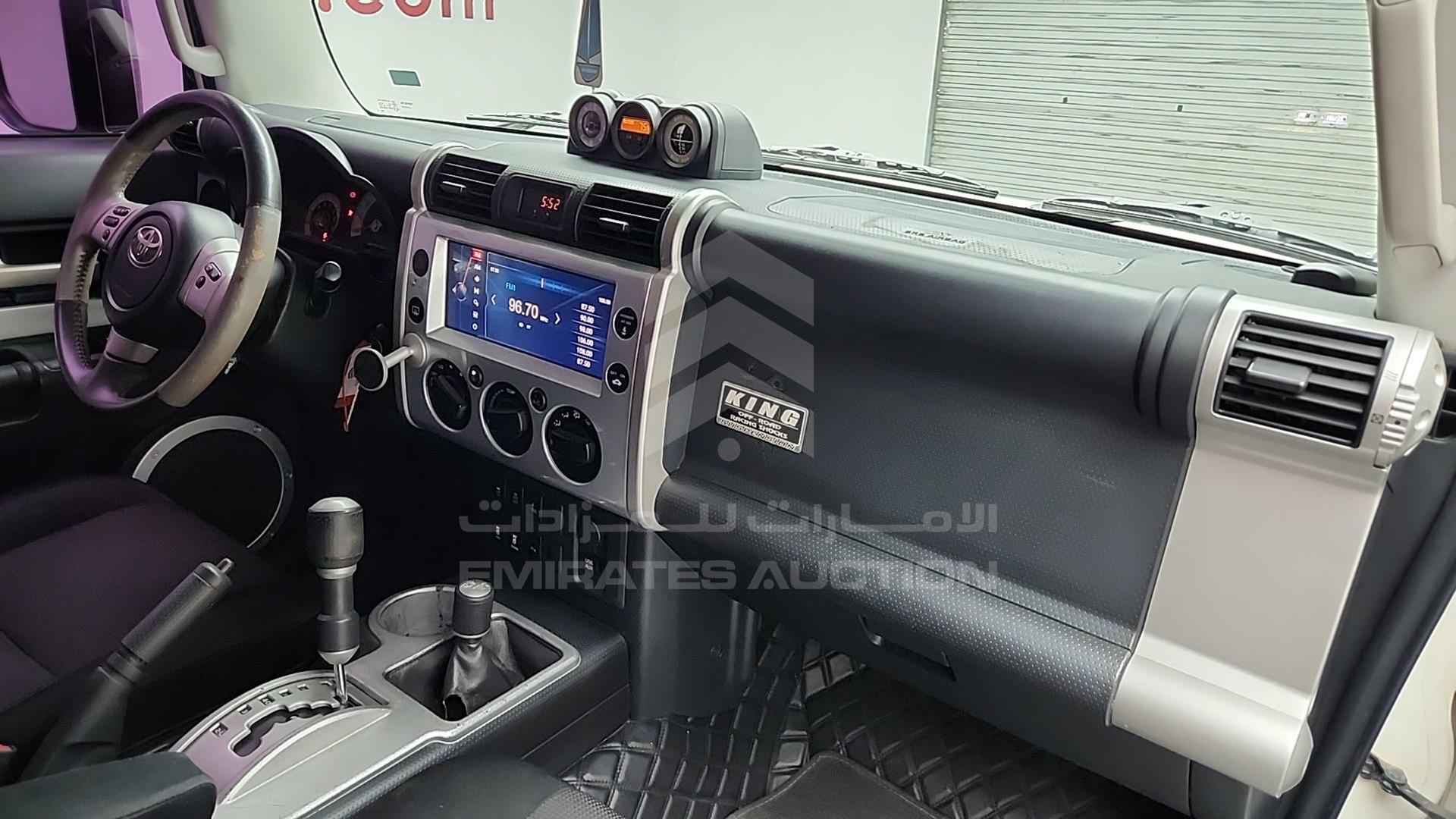 2012 TOYOTA FJ CRUISER VIN: JTEBU11F3CK127030