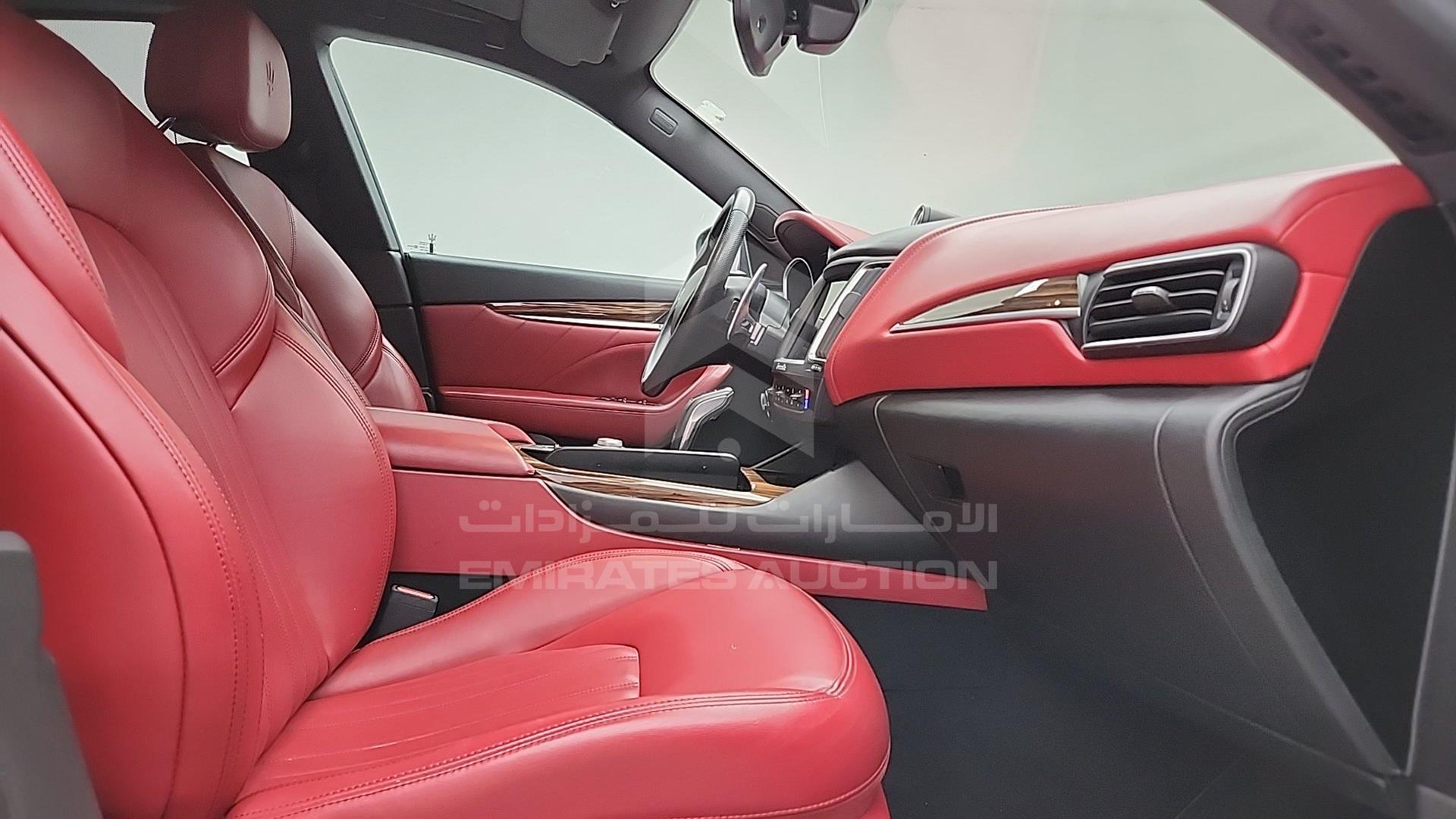 2019 MASERATI LEVANTE VIN: ZN6YU61F0KX325205