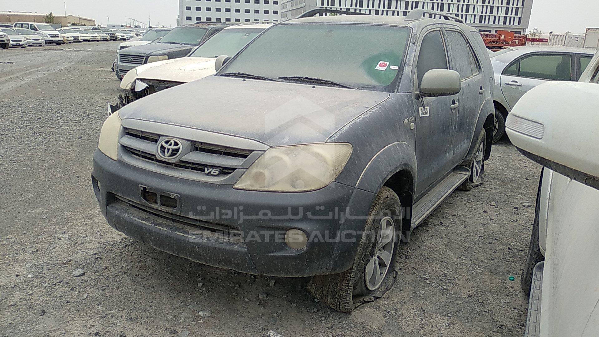 MR1YU59GX60002400 - 2006 Toyota Fortuner - #350167