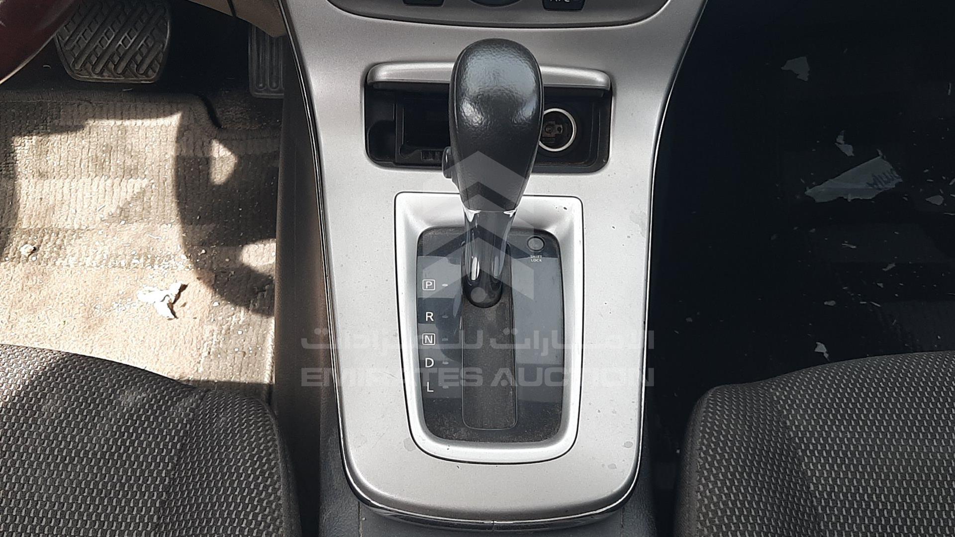 2015 NISSAN TIIDA VIN: MNTBC2C96F6005434