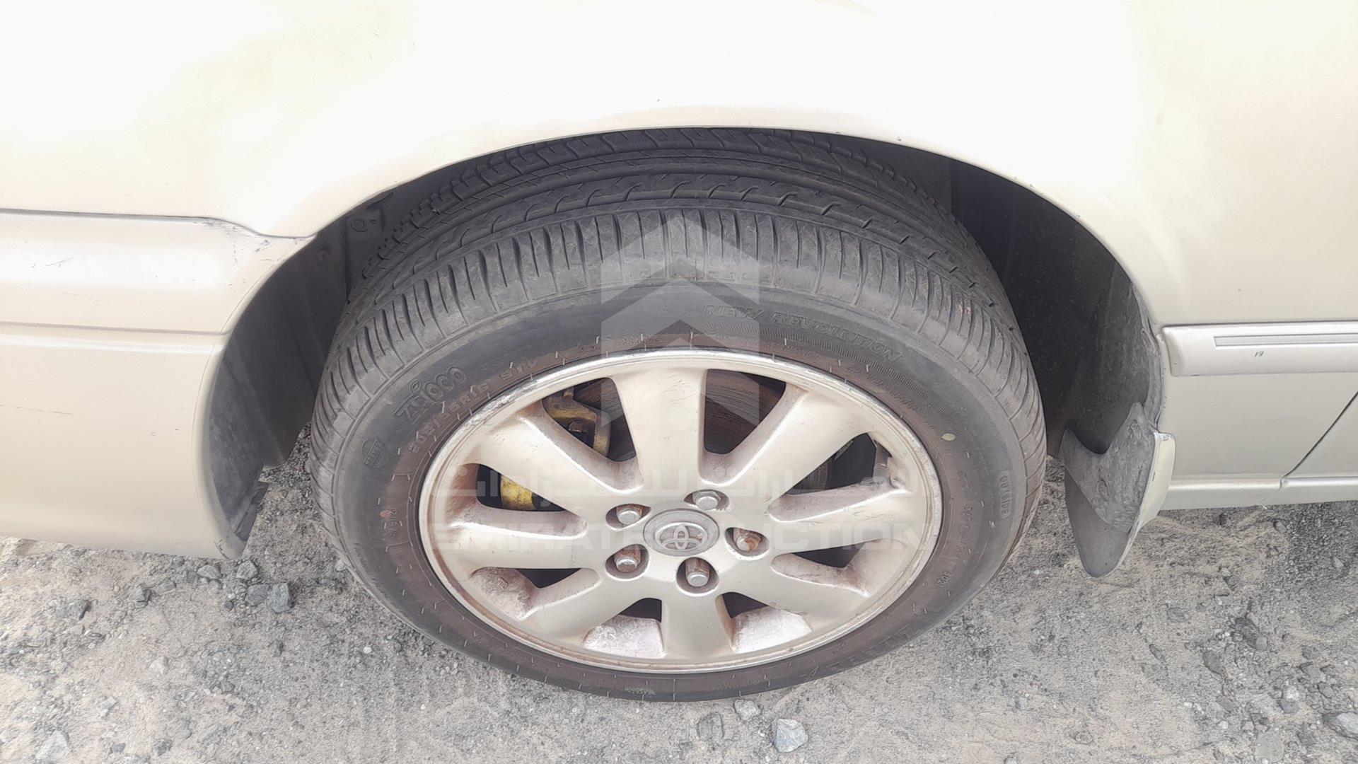 2001 TOYOTA CAMRY VIN: 4T1BG28K21U073561