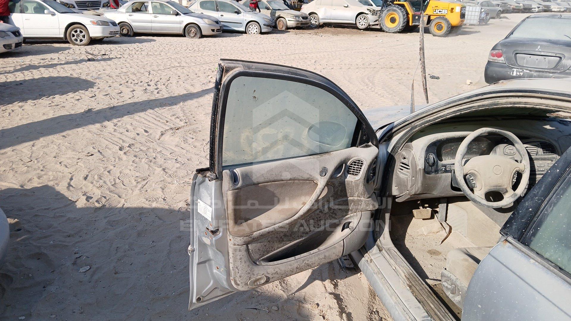 2001 CHEVROLET LUMINA VIN: 6G1XL52B91L651348