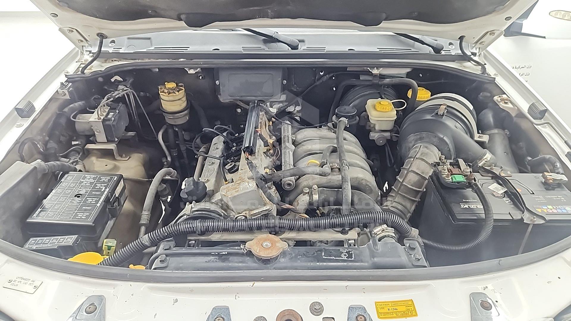 2016 TATA XENON VIN: MAT464753GSL00253
